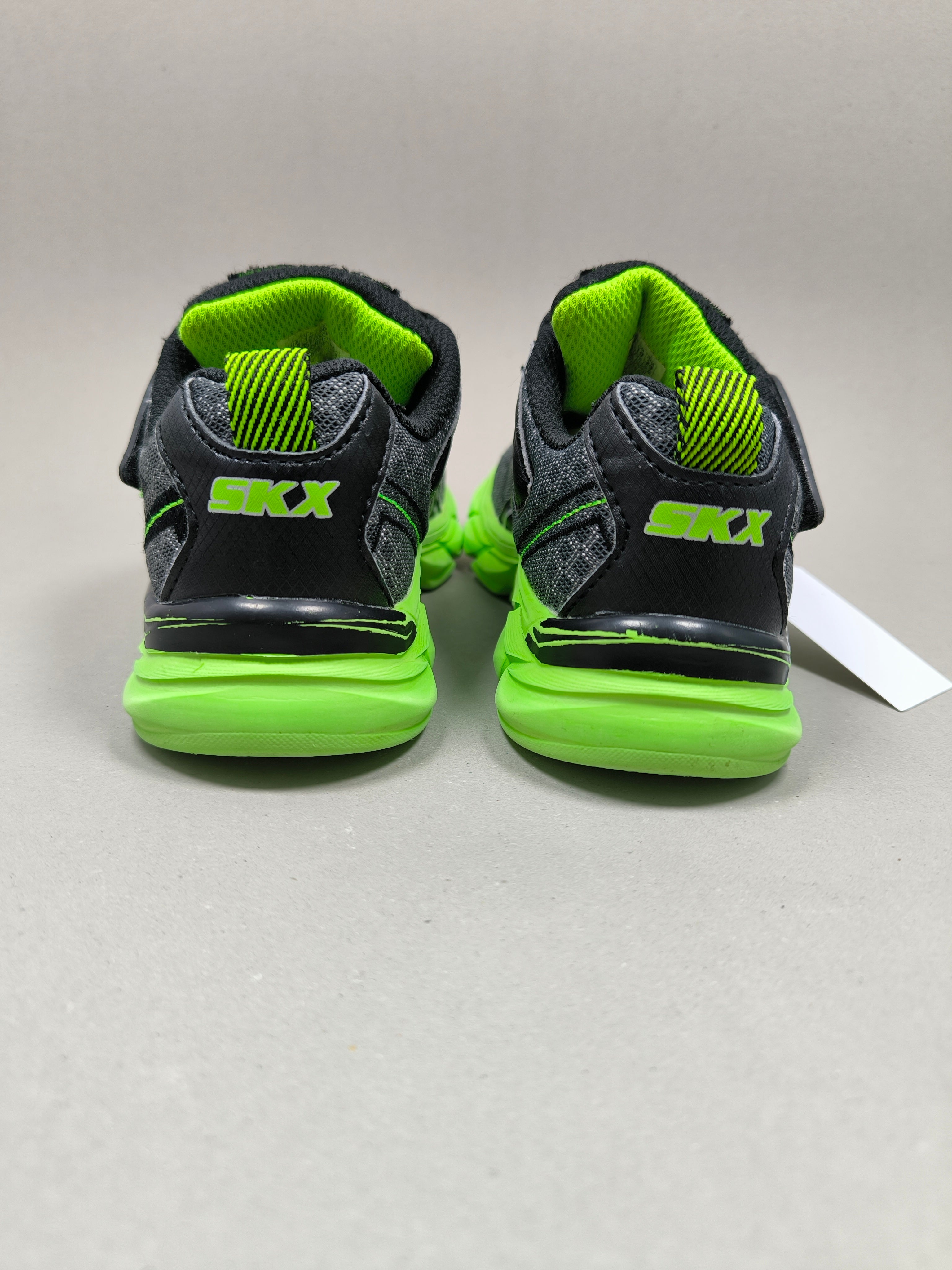 Skechers Advanced Power . Size : EUR  30 | Excellent+