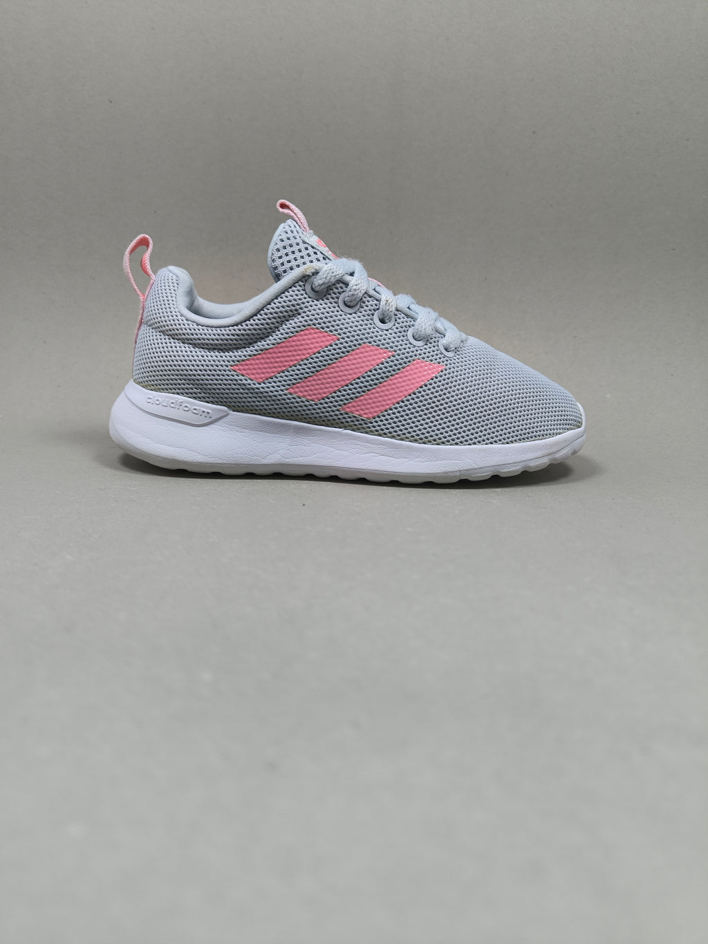 Adidas Lite Racer . Size : EUR  30| Excellent+