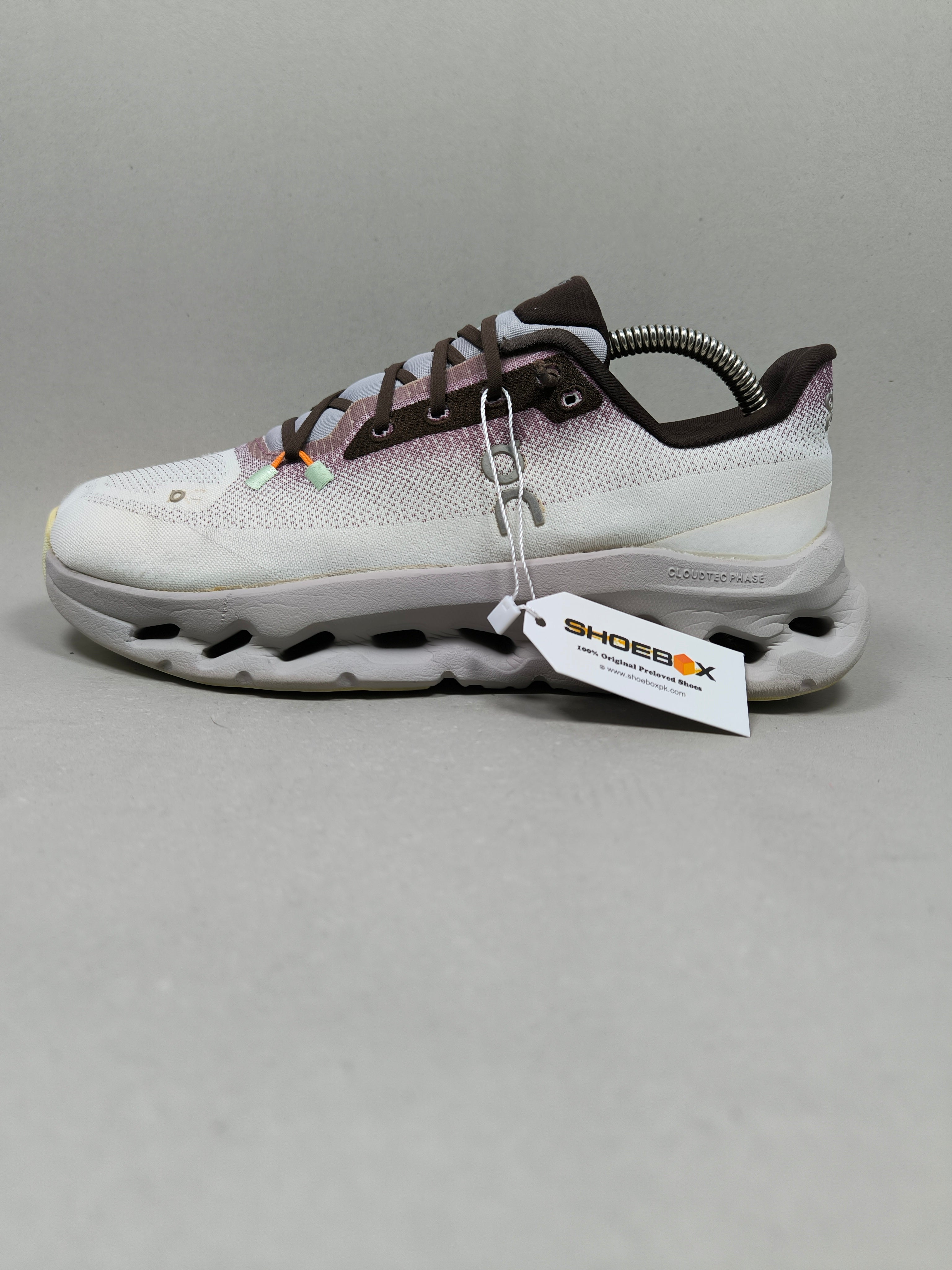 On cloud Cloud Tilt . Size : EUR  40| Excellent+