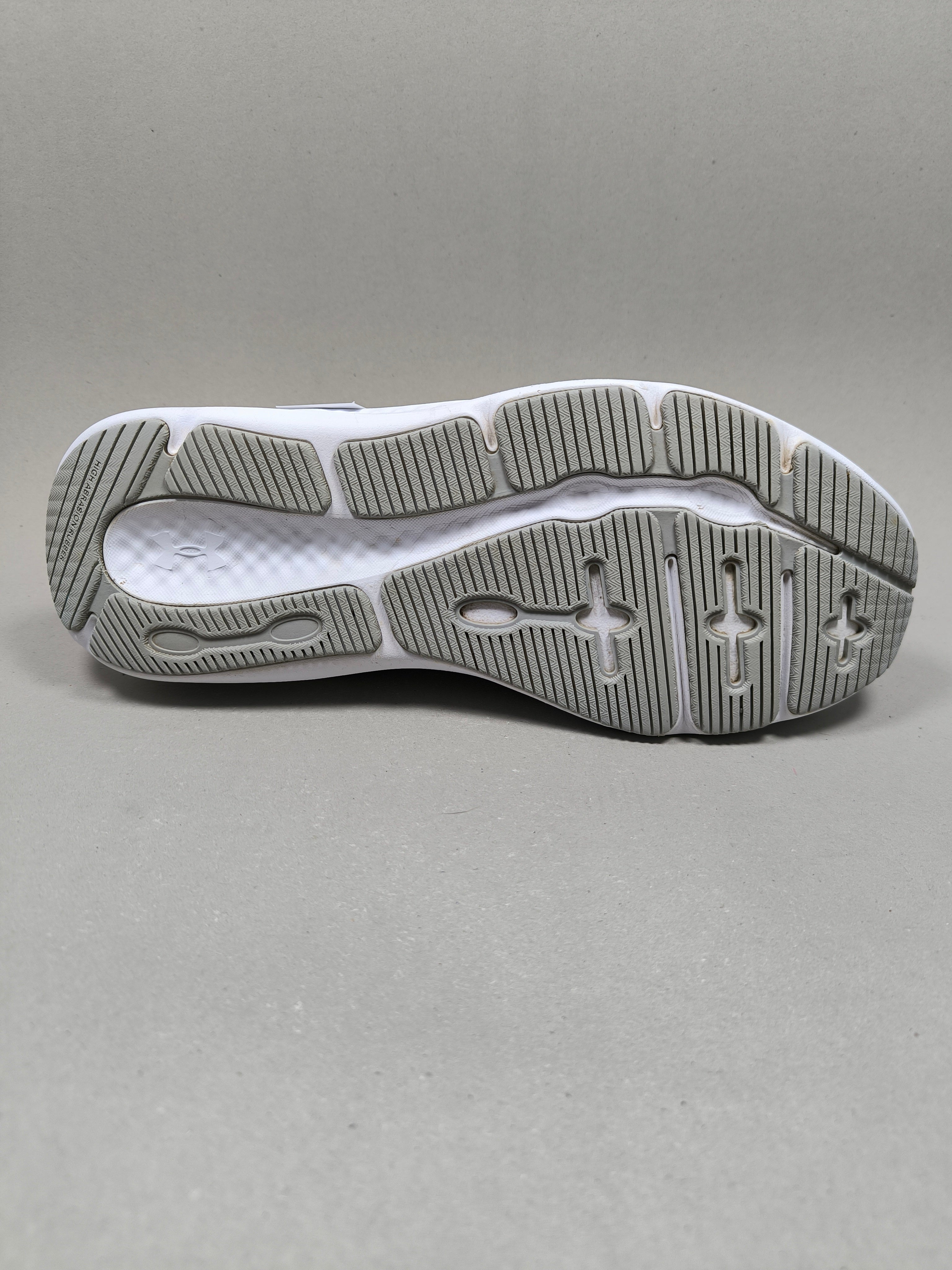 Under Armour Charged Pursuit . Size : EUR  41 | Premium