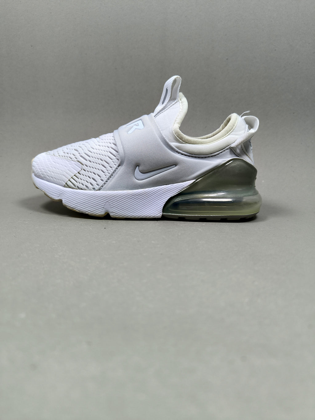 Nike Air Max 270 . Size : EUR  31 | Excellent+