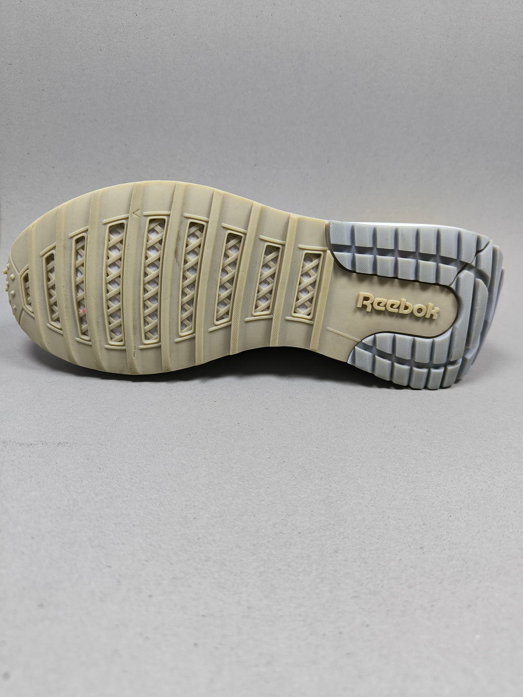 Reebok Fort Racer  . Size : EUR  38 | Premium