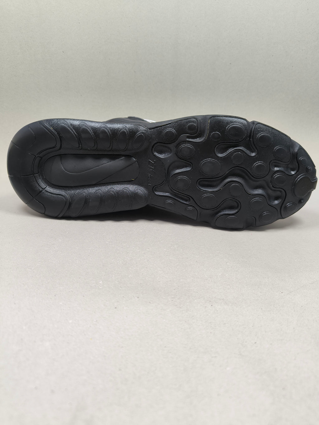 Nike Airmax 270 React . Size : EUR  45 | Excellent+