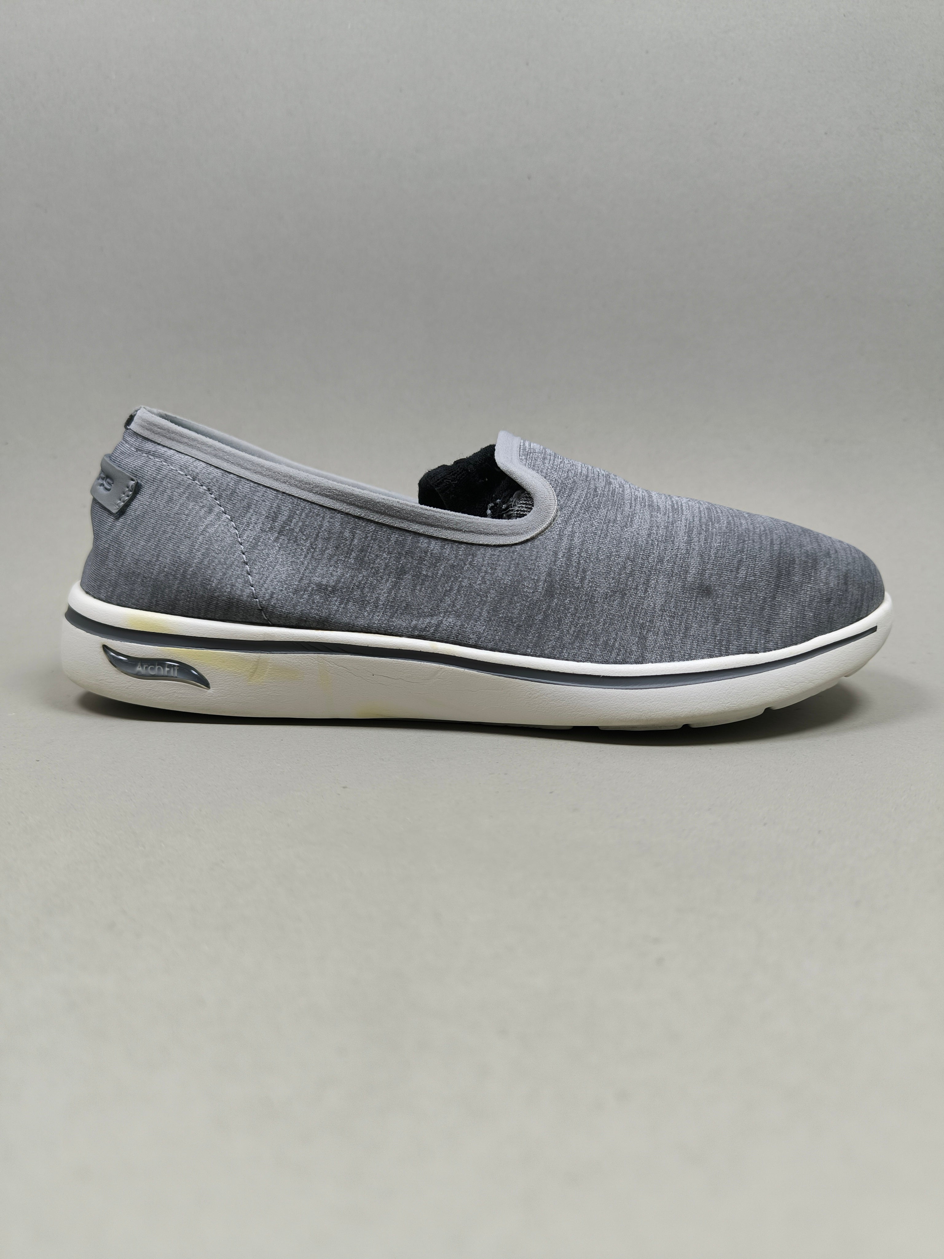 Skechers Arch Fit . Size : EUR  37 | Excellent+