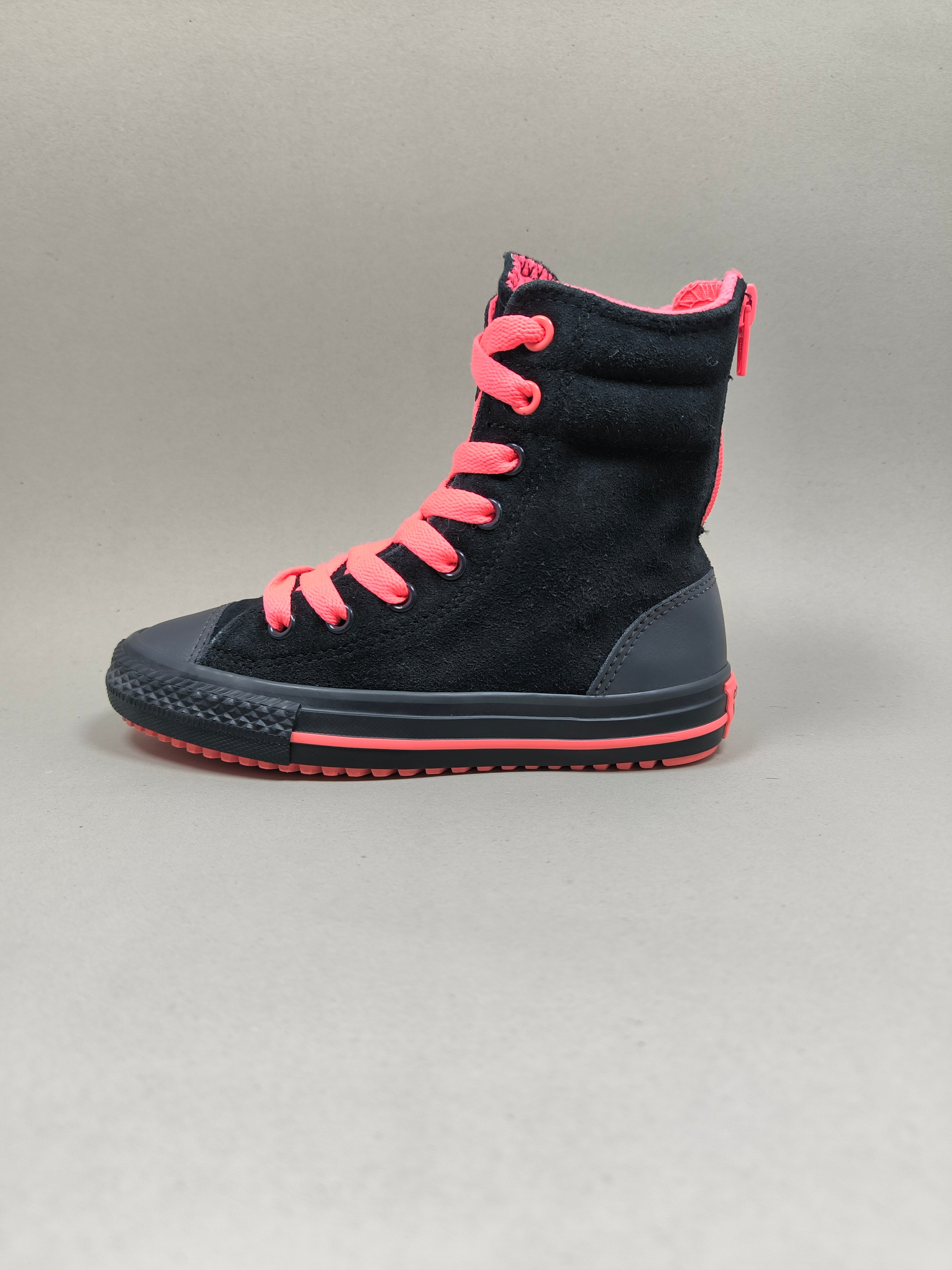 Converse Chuck Taylor . Size : EUR  29 | Premium