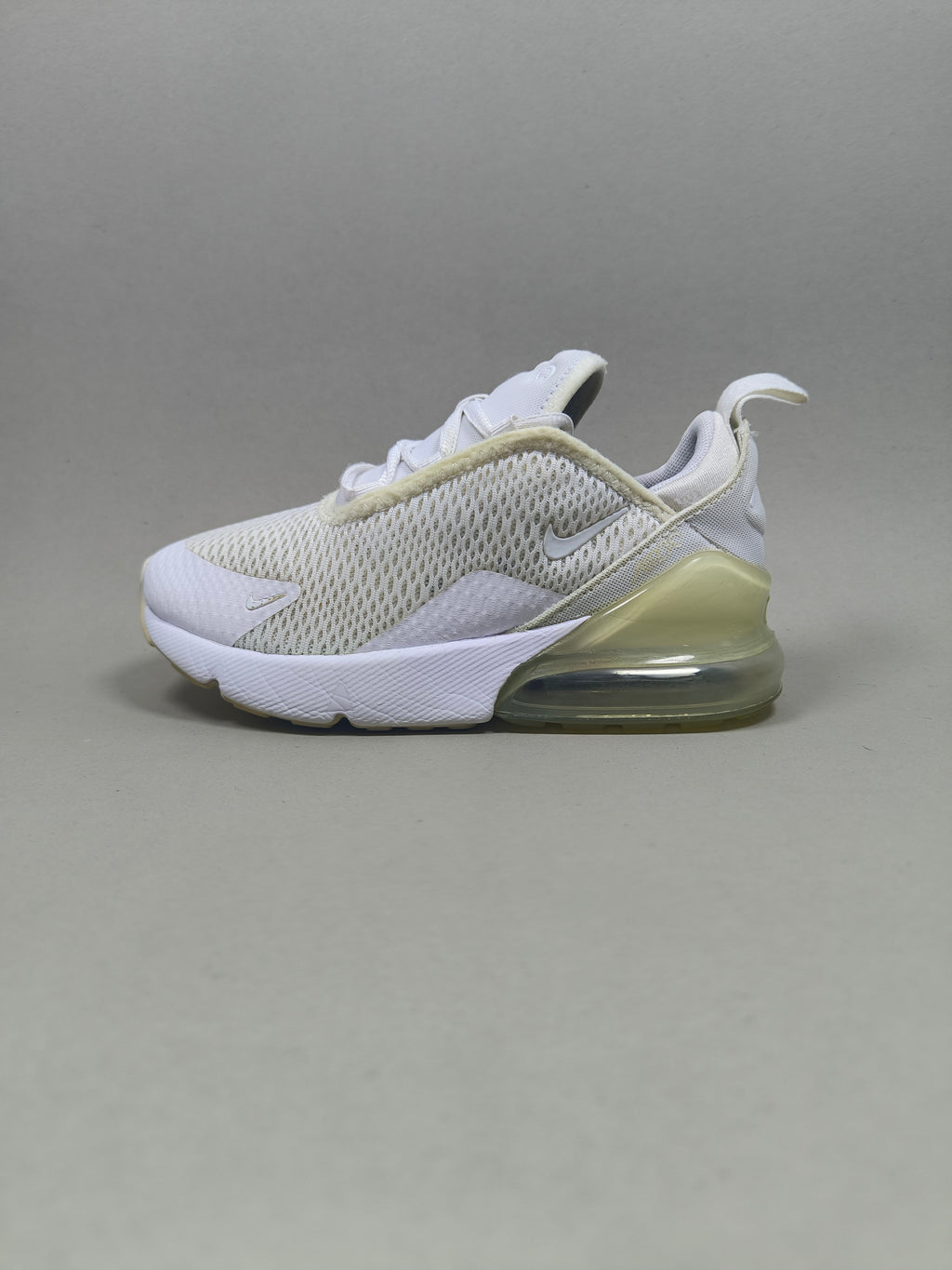 Nike Air Max 270 . Size : EUR  31 | Excellent+