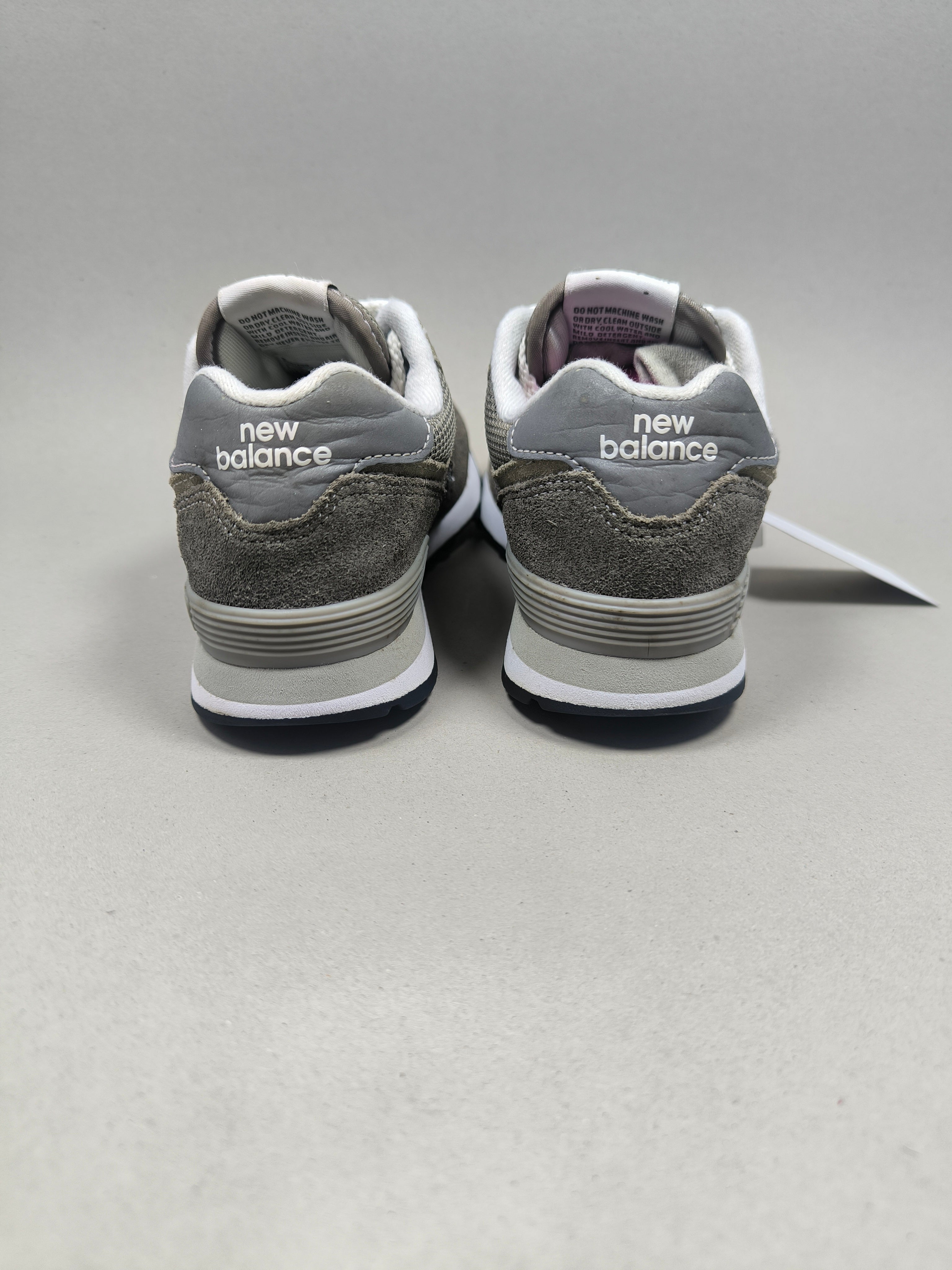 New Balance 574 . Size : EUR  30 | Excellent+