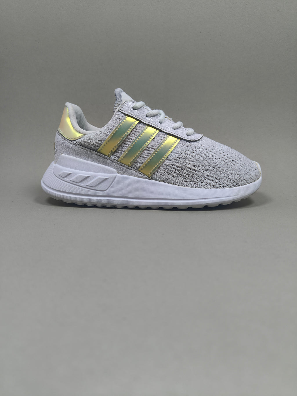 Adidas LA Trainer . Size : EUR  30 | Excellent+