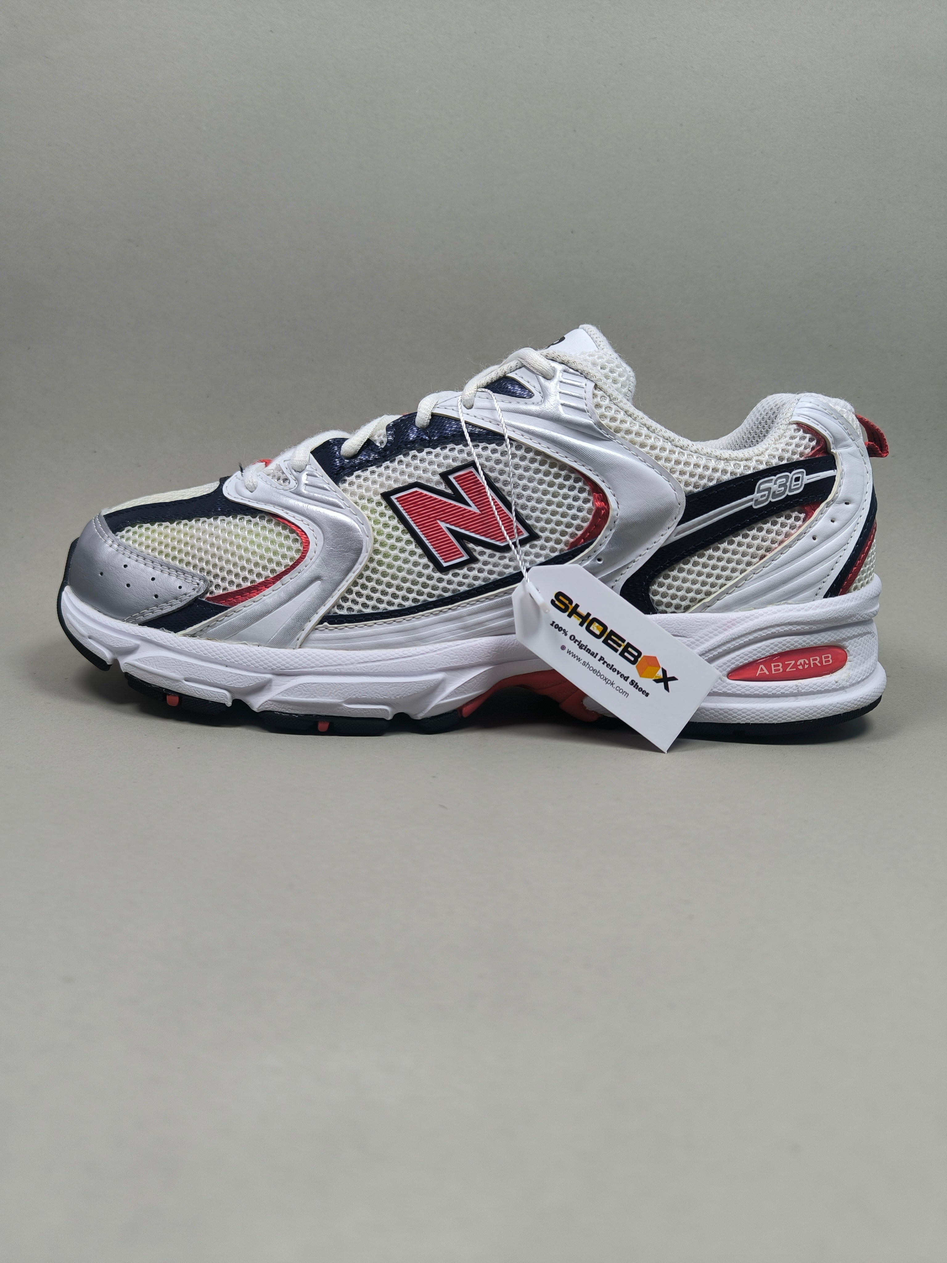 New Balance 530 . Size : EUR  44 | Premium