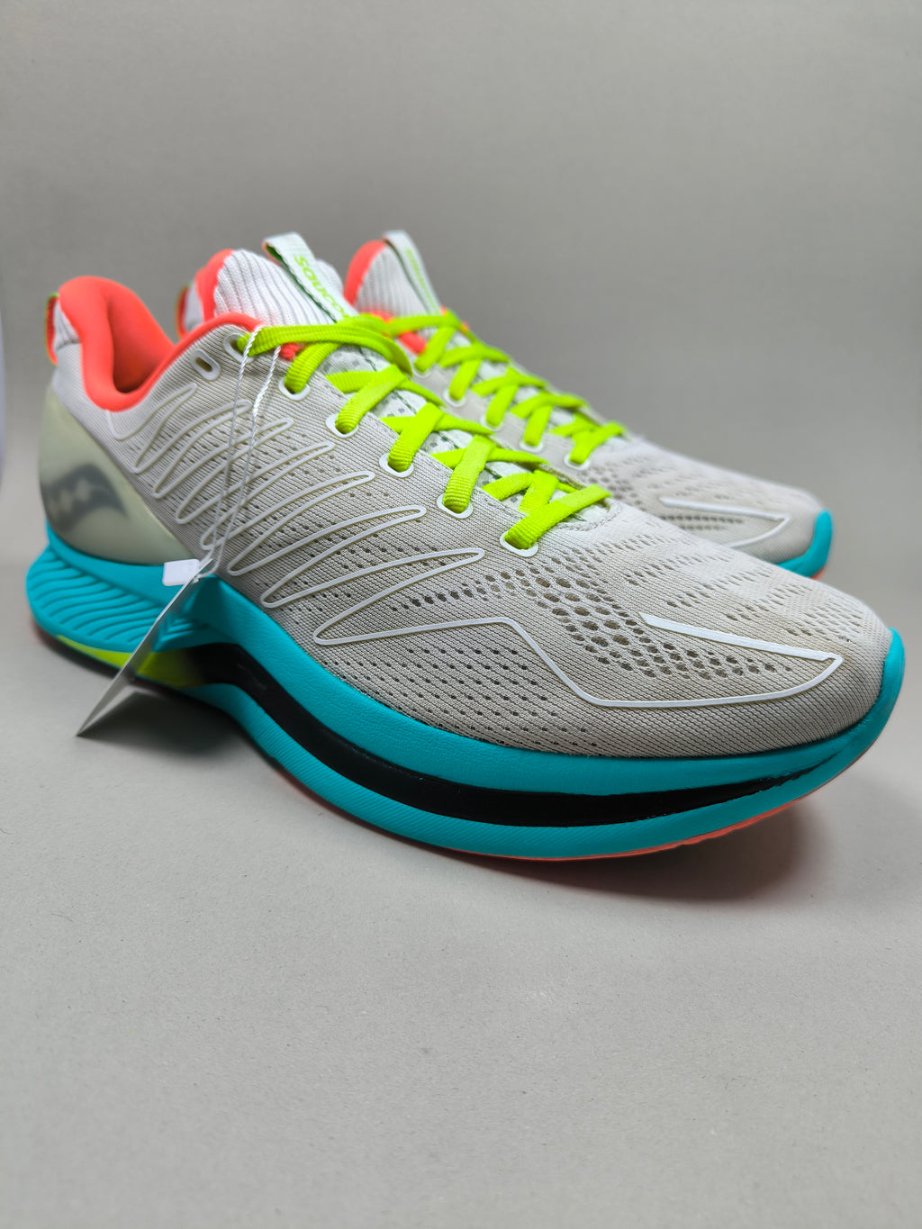 Saucony Endorphin Shift . Size : EUR  44 | Excellent+