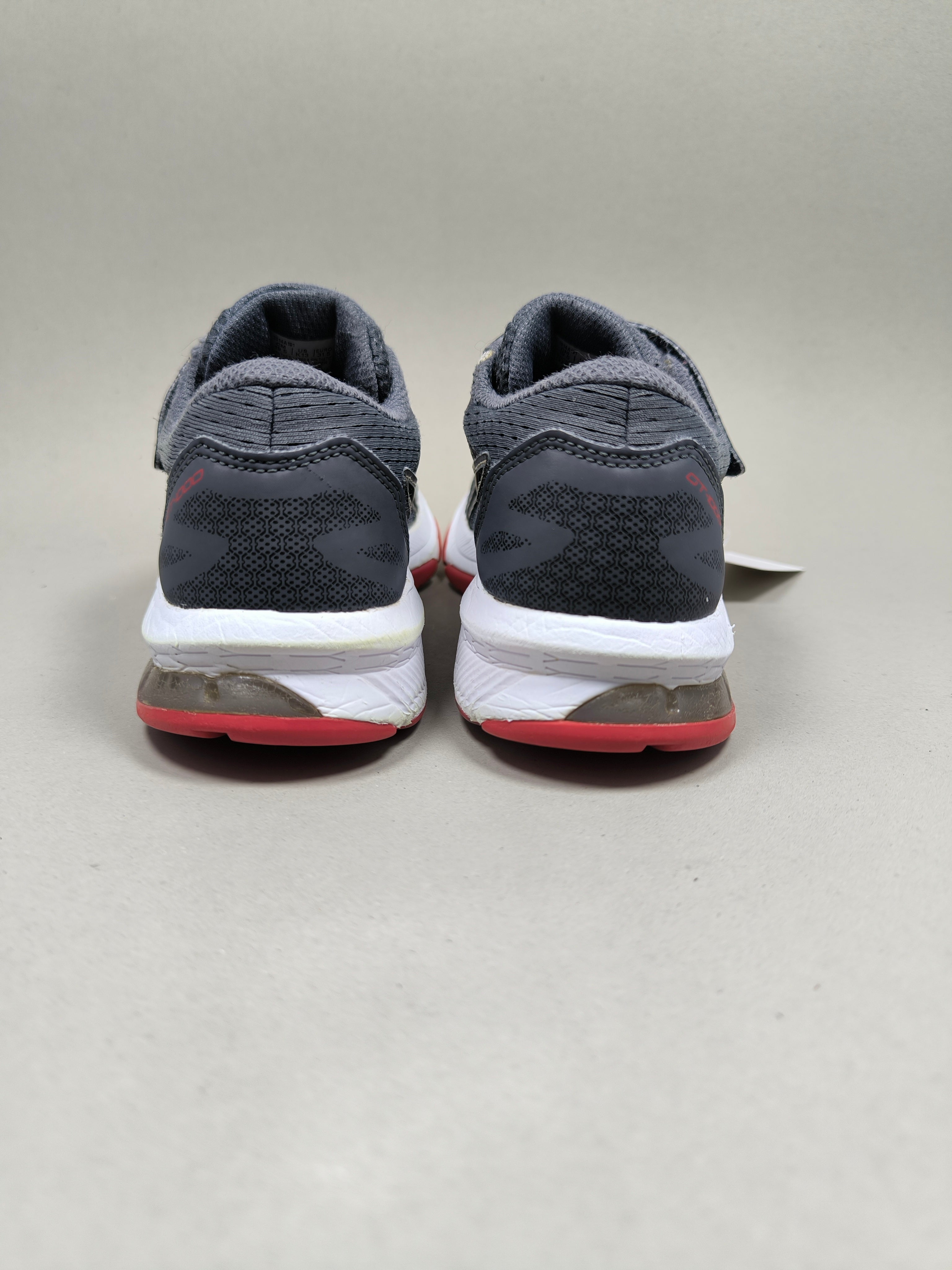 Asics Gt 1000 . Size : EUR  31 | Excellent