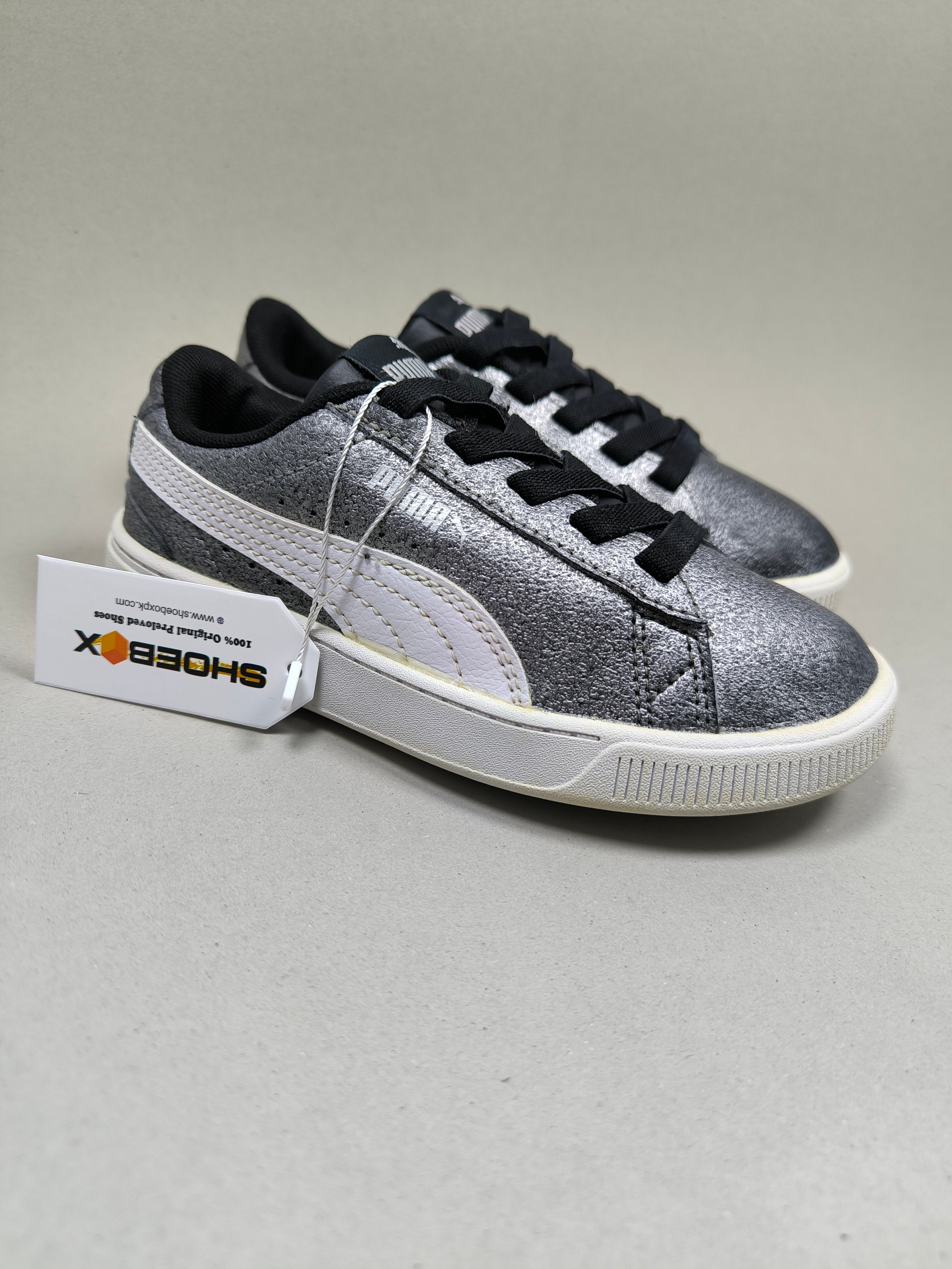 Puma Vikky V2 . Size : EUR  30 | Excellent