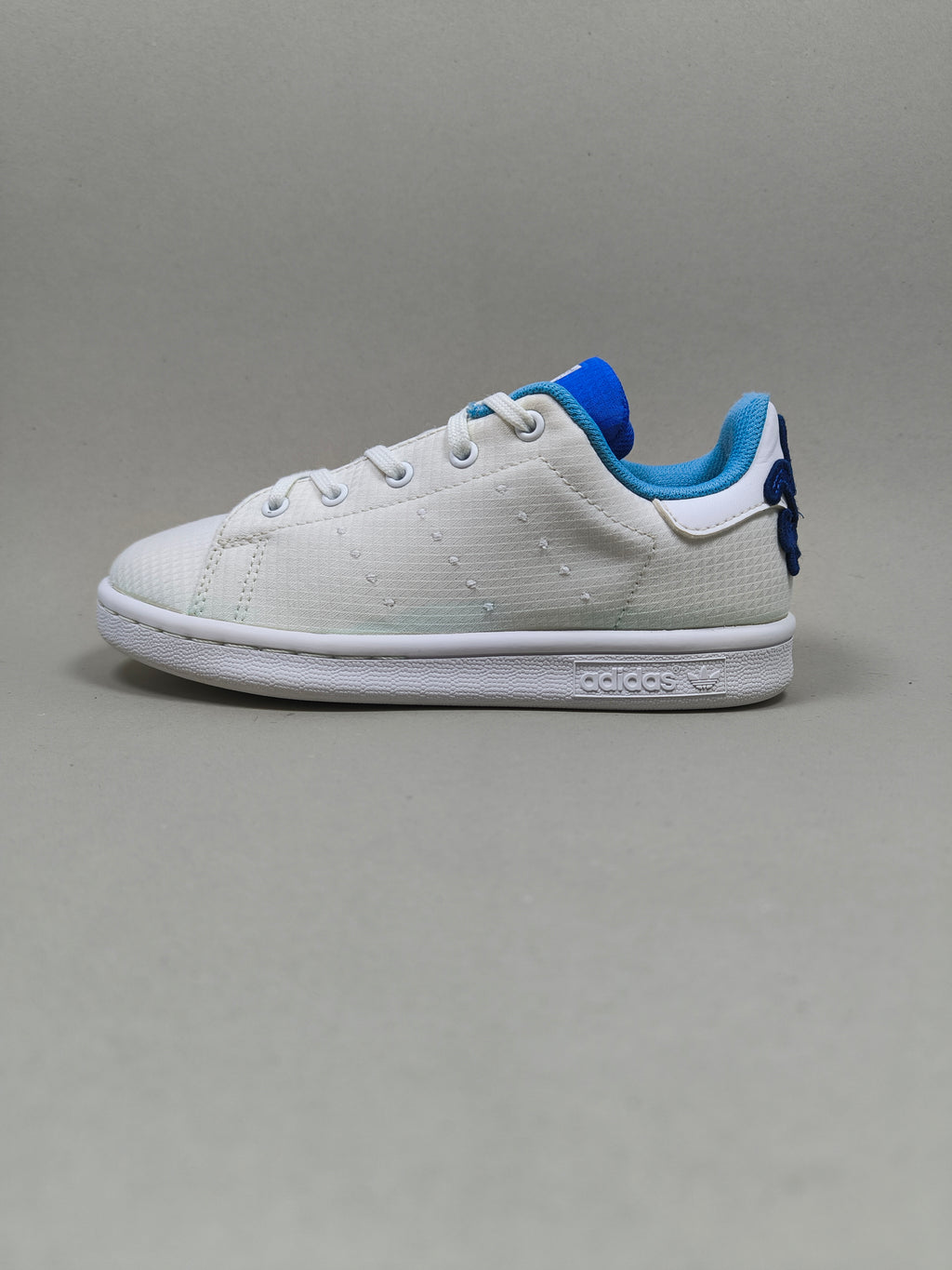 Adidas Stan Smith . Size : EUR  31 | Premium