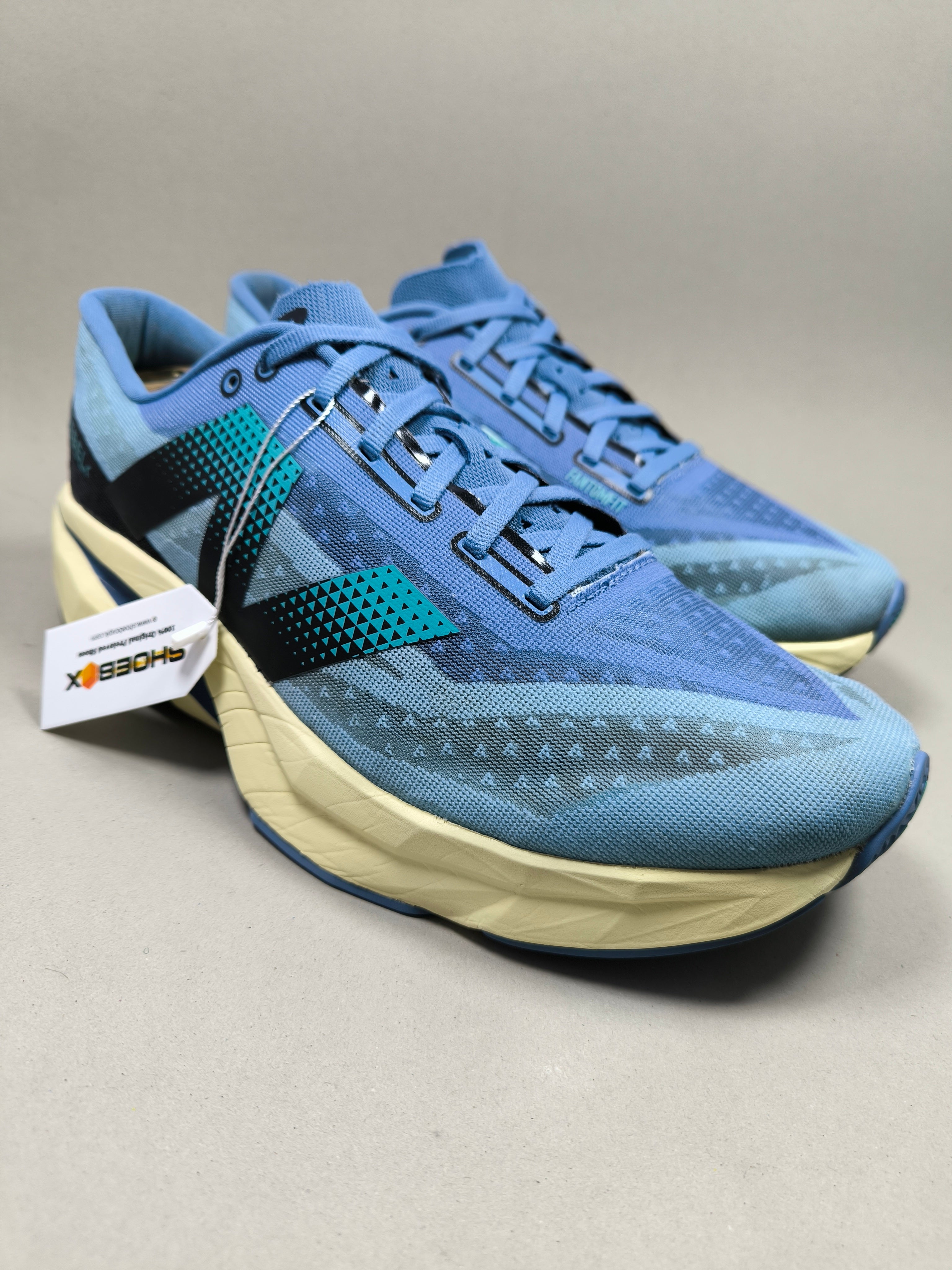 New Balance Fuel Cell Rebel V4 . Size : EUR  44.5 | Premium