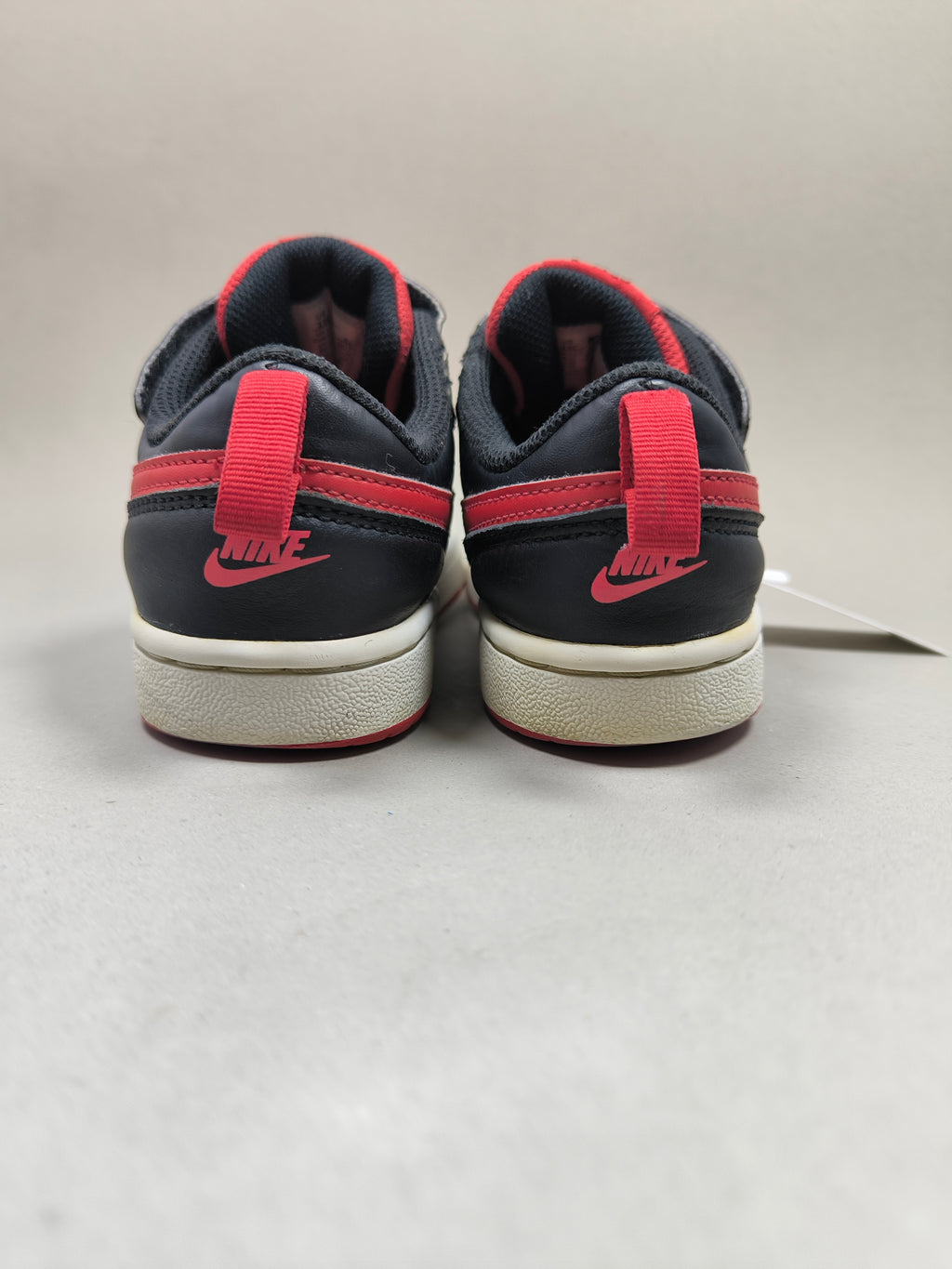 Nike Court Borough . Size : EUR  31 | Excellent