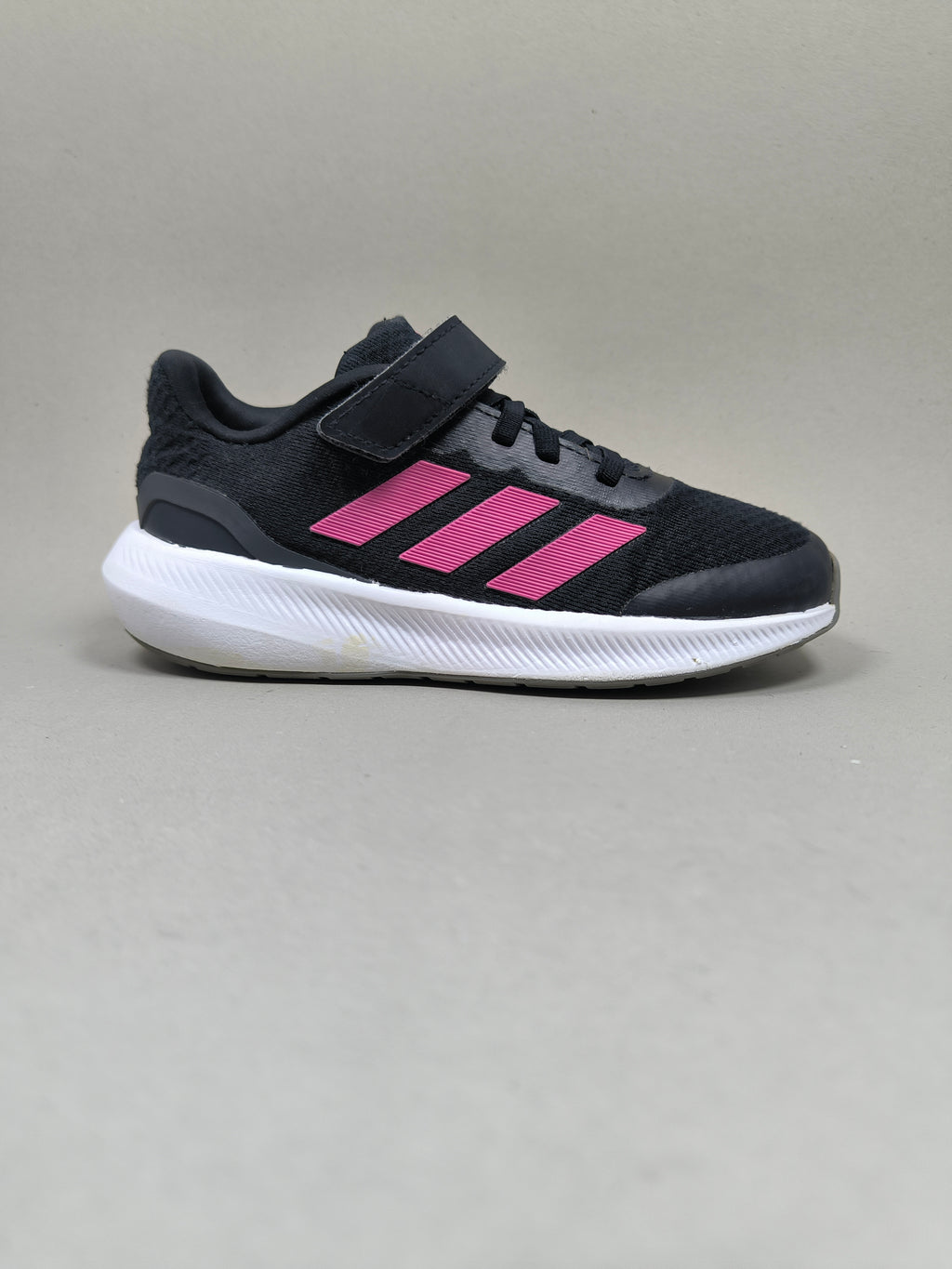 Adidas Run Falcon 3.0 . Size : EUR  32 | Excellent+