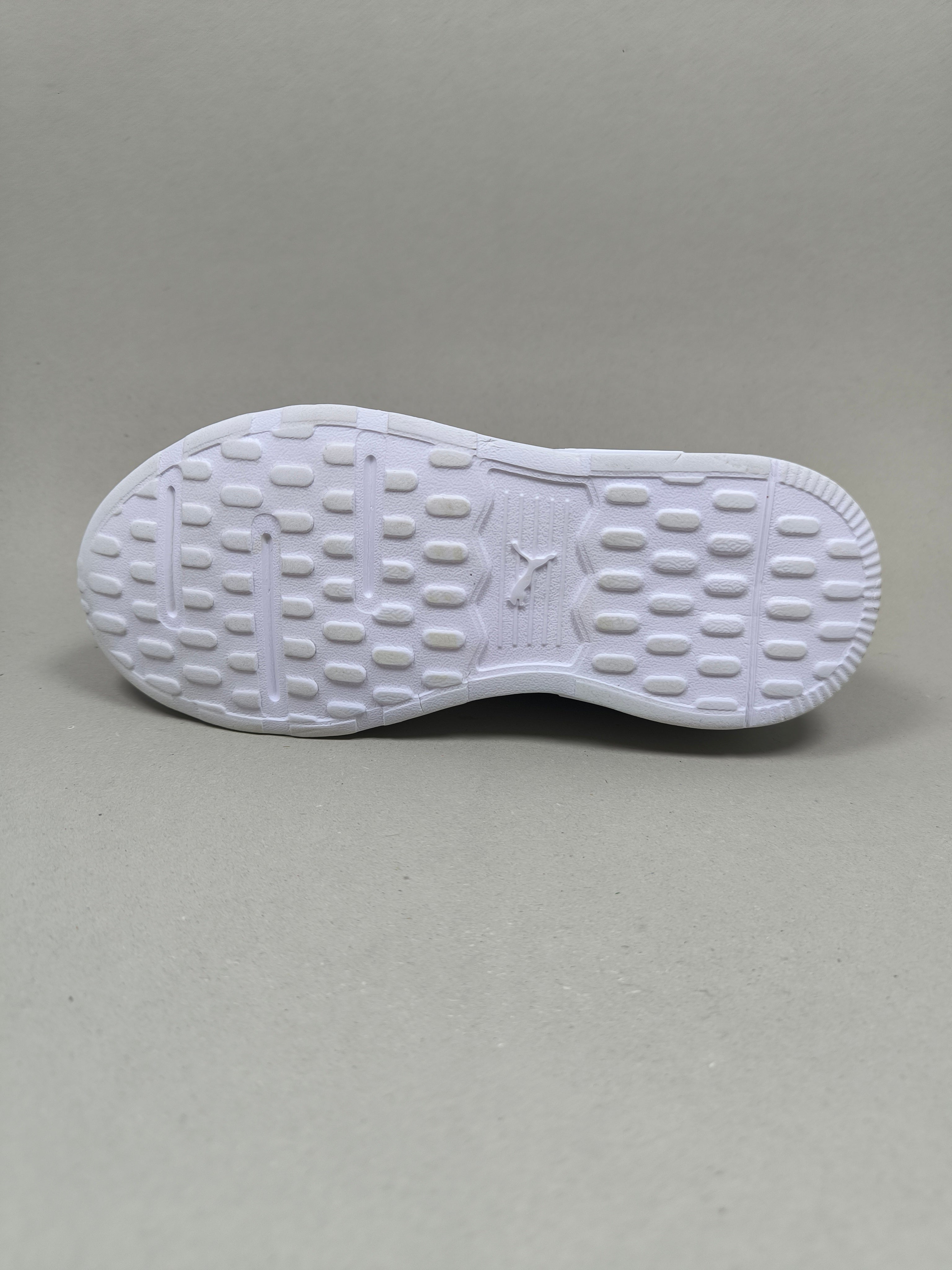 Puma Taper Ac . Size : EUR  32 | Excellent+