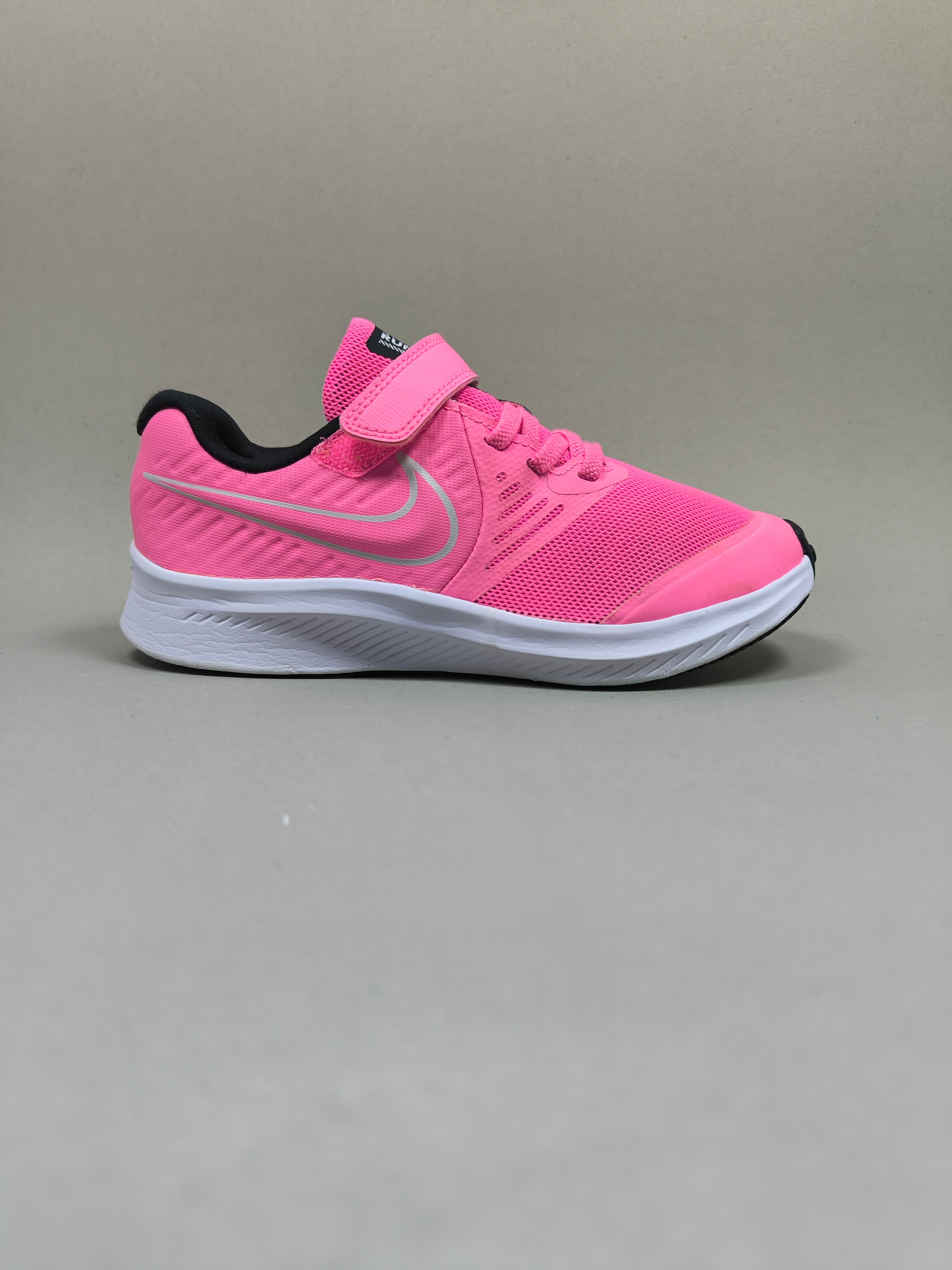 Nike Star Runner . Size : EUR  32 | Excellent+