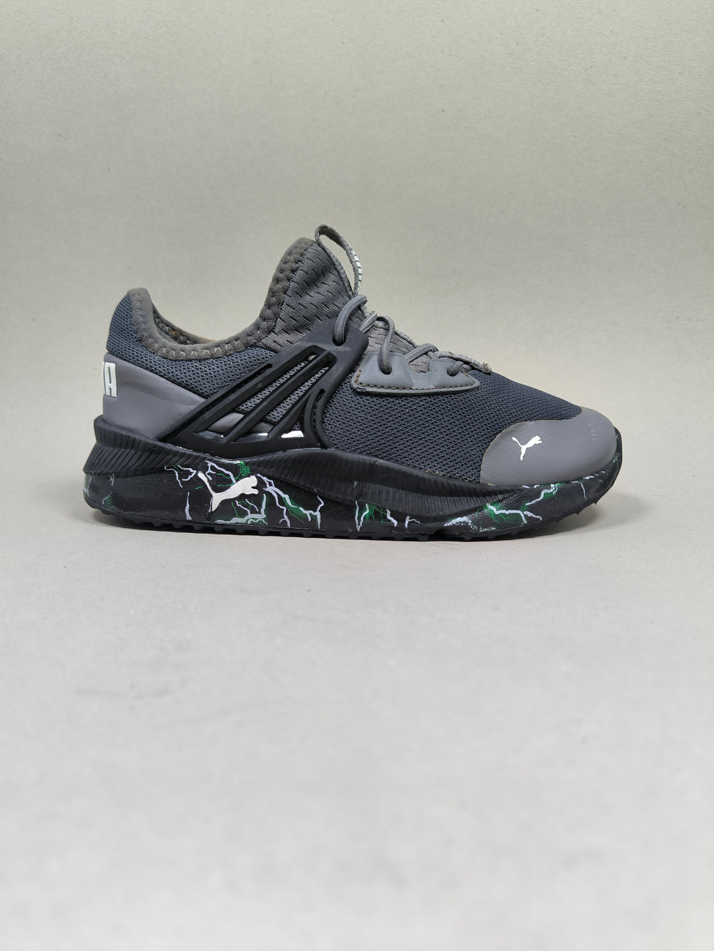 Puma Pacer Future . Size : EUR  32 | Excellent+