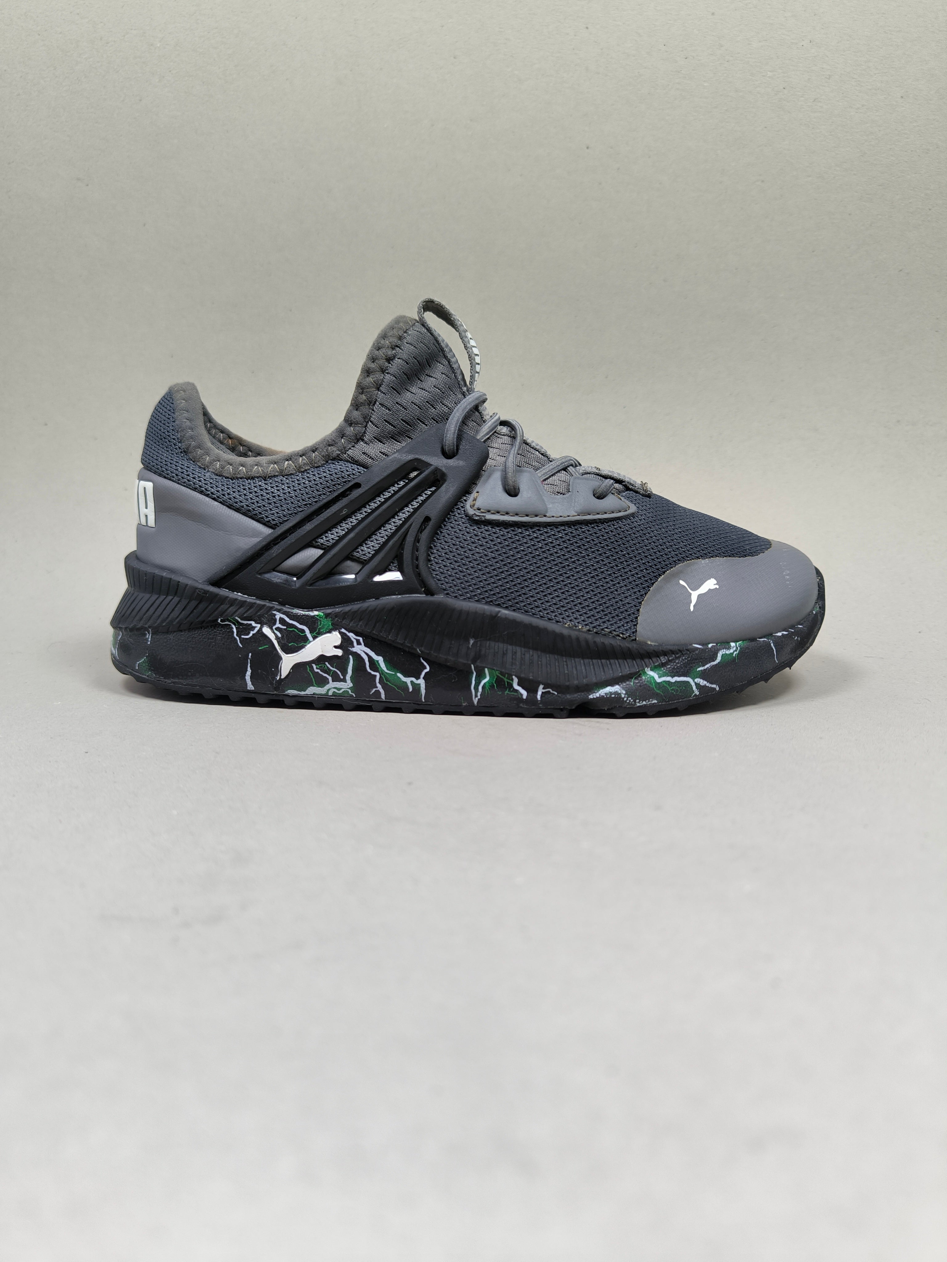 Puma Pacer Future . Size : EUR  32 | Excellent+