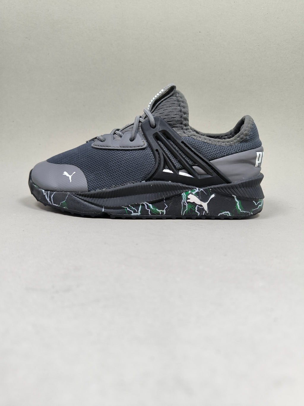 Puma Pacer Future . Size : EUR  32 | Excellent+