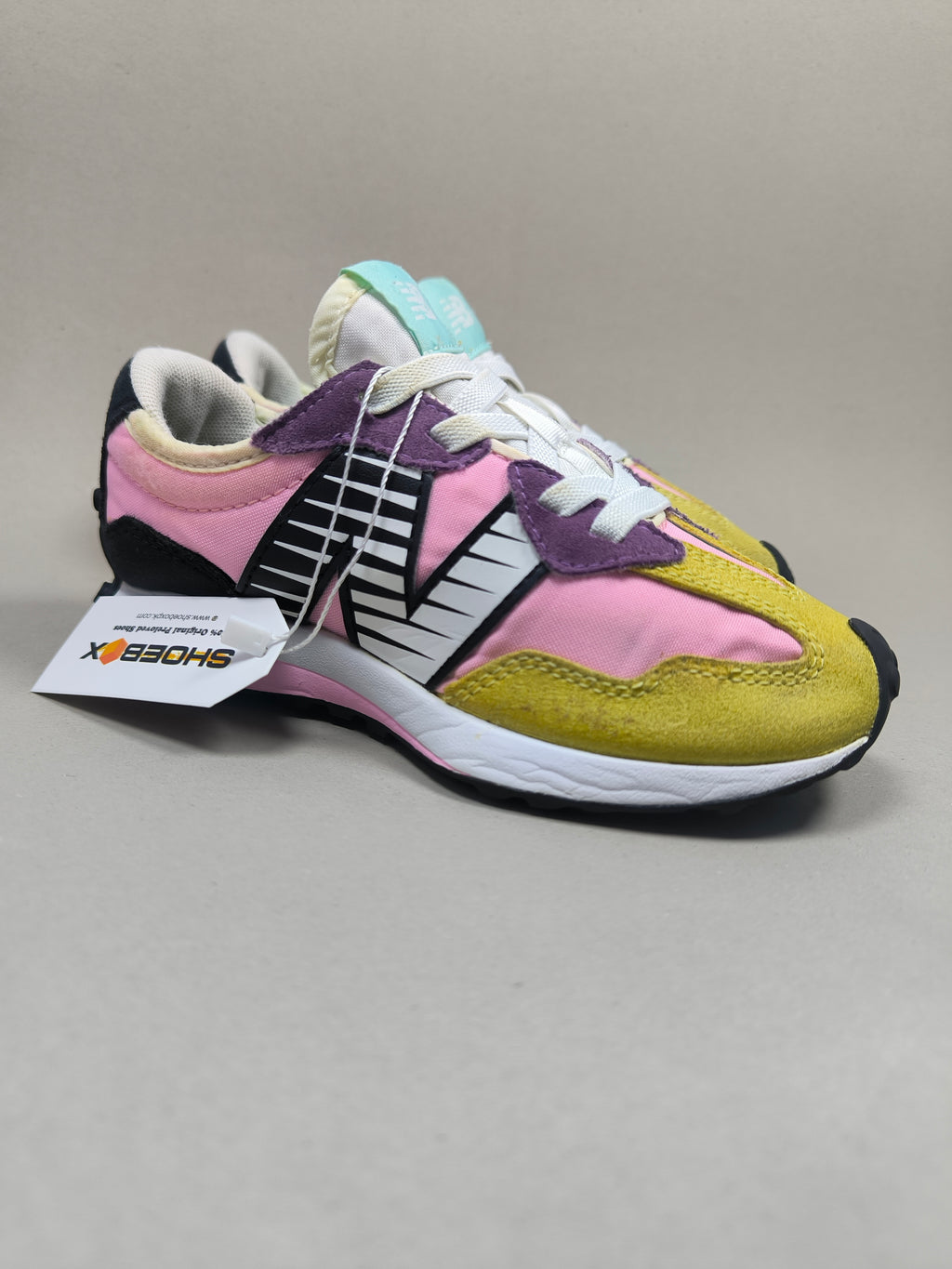 New Balance 327 . Size : EUR  31 | Excellent+