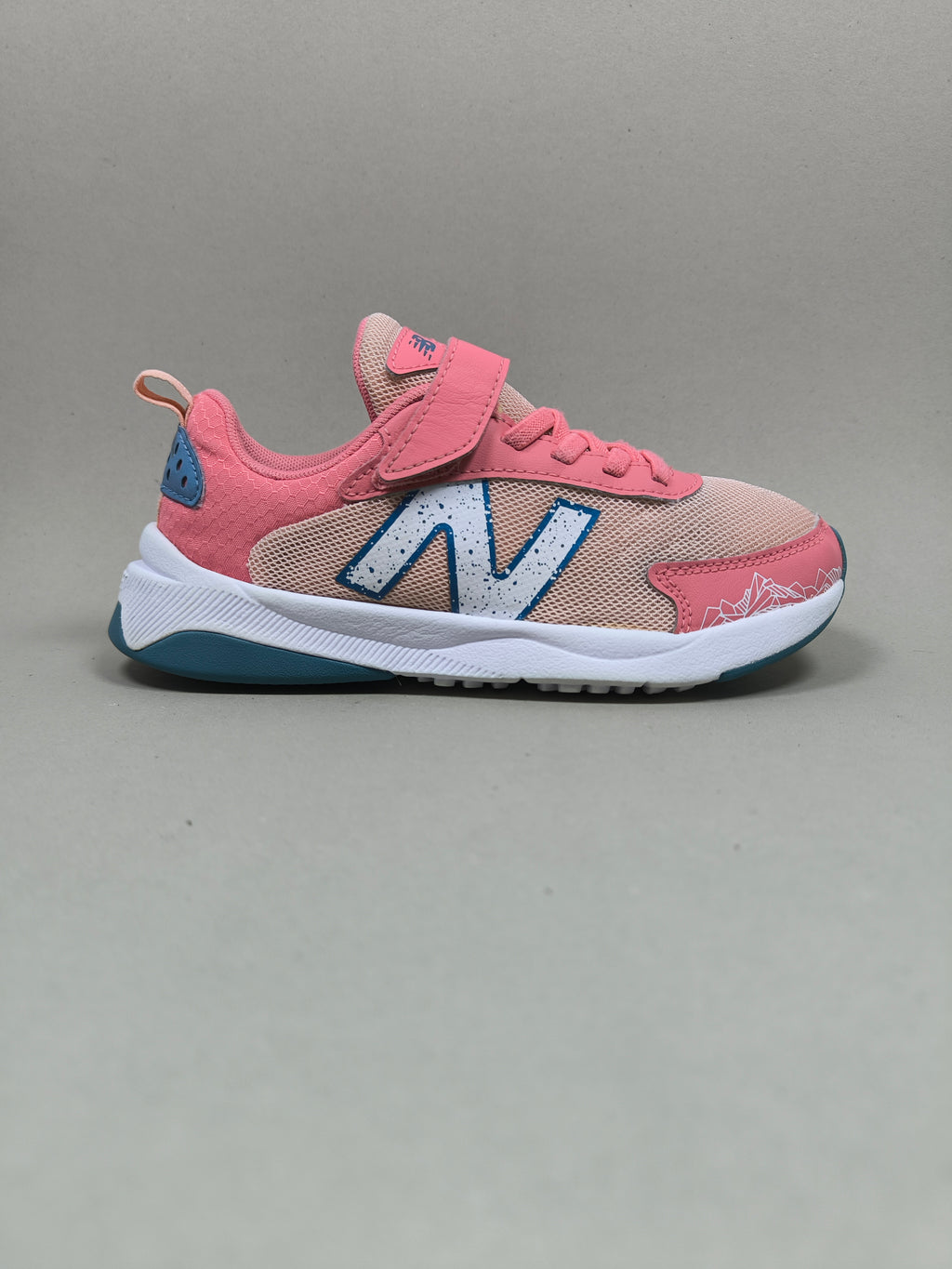 New Balance Dnya Soft 545 . Size : EUR  32 | Premium