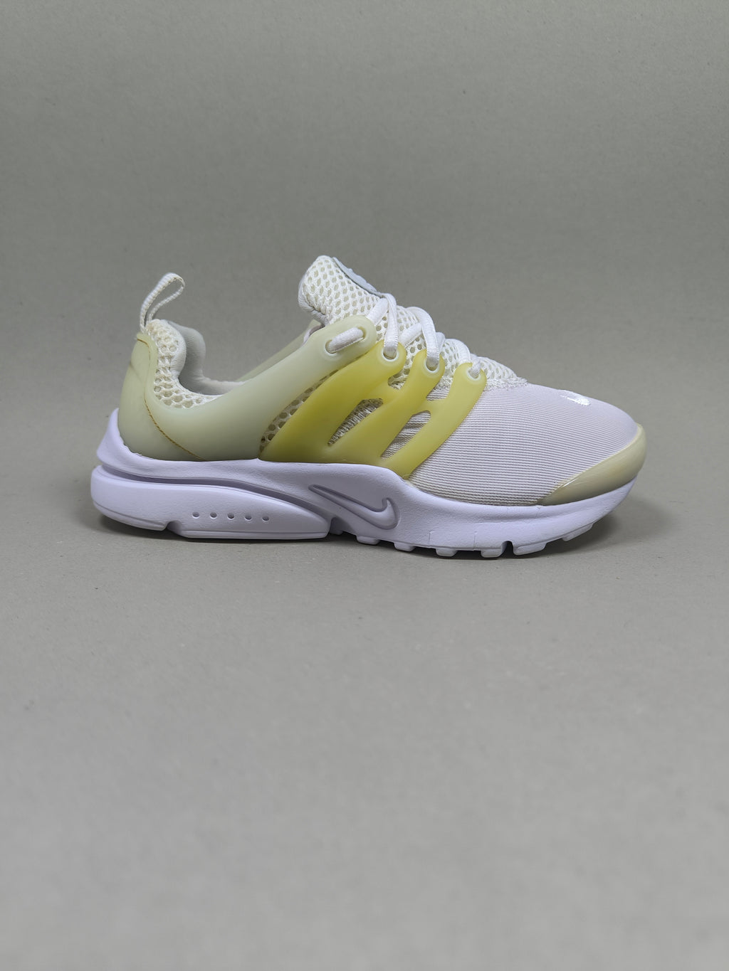 Nike Presto . Size : EUR  32 | Premium