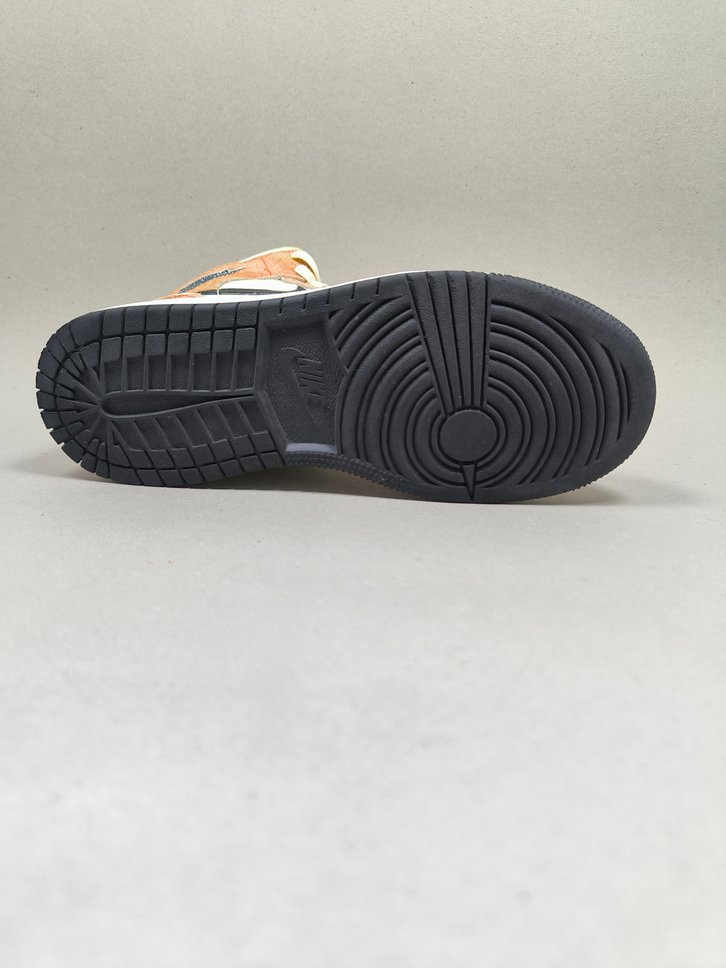 Nike Jordan 1 . Size : EUR  35 | Excellent+