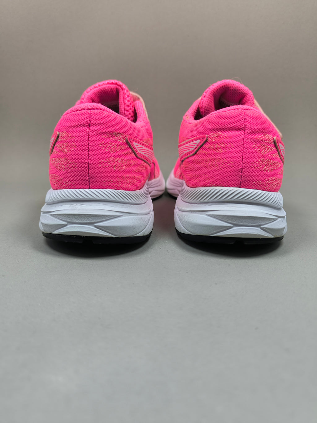 Asics Pre excite 7 . Size : EUR  33 | Excellent+