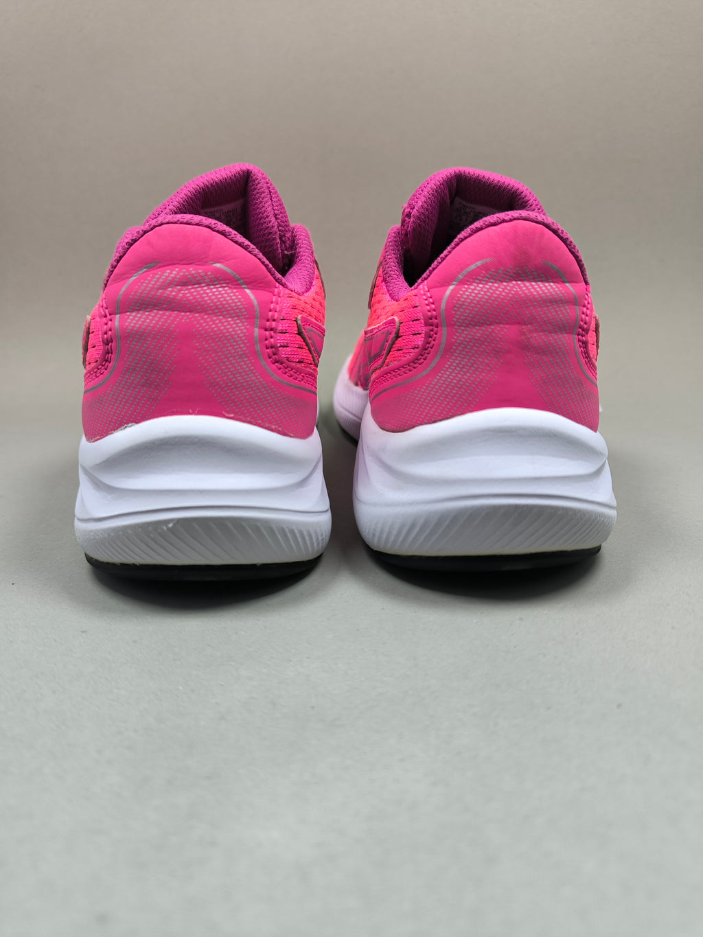 Asics Gel Excite 9 . Size : EUR  35 | Premium