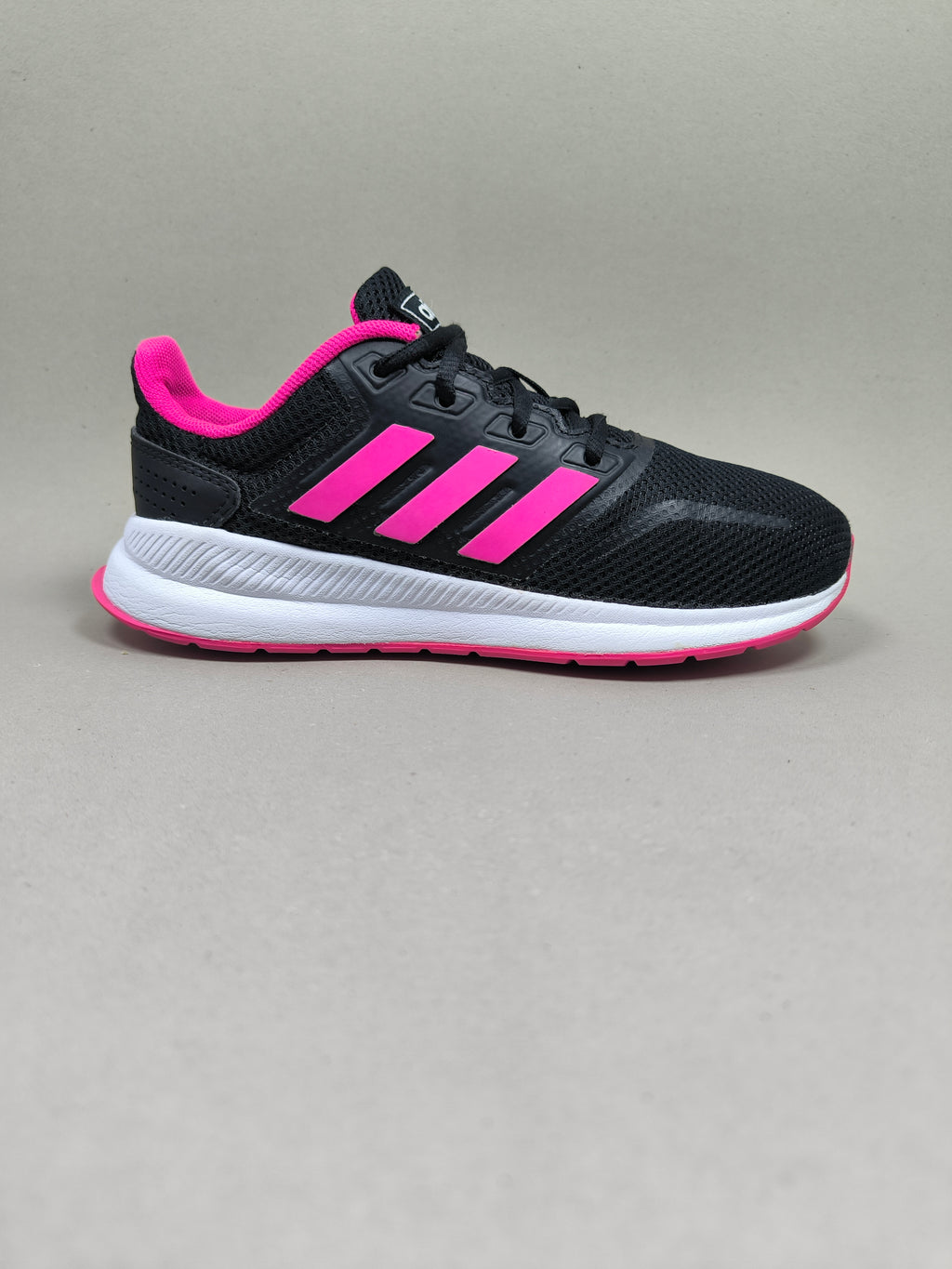 Adidas Run Falcon . Size : EUR  33 | Premium