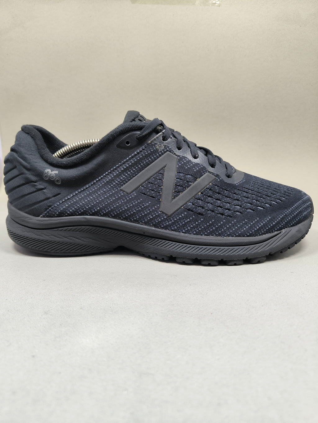New Balance Fresh Foam 860 . Size : EUR  44 | Excellent+