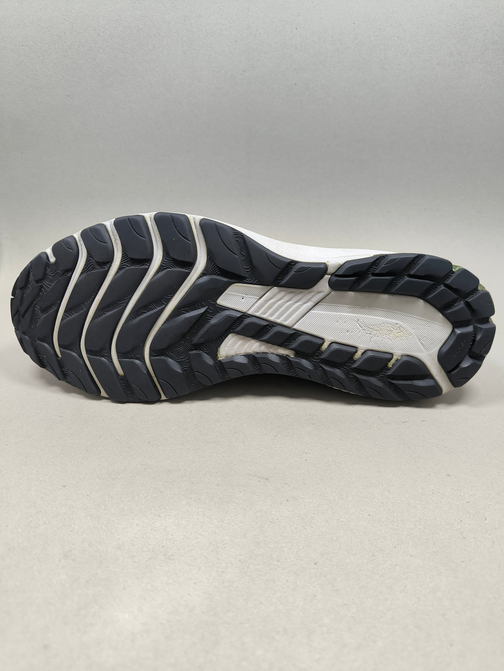 Asics GT 1000 . Size : EUR  44 | Excellent+