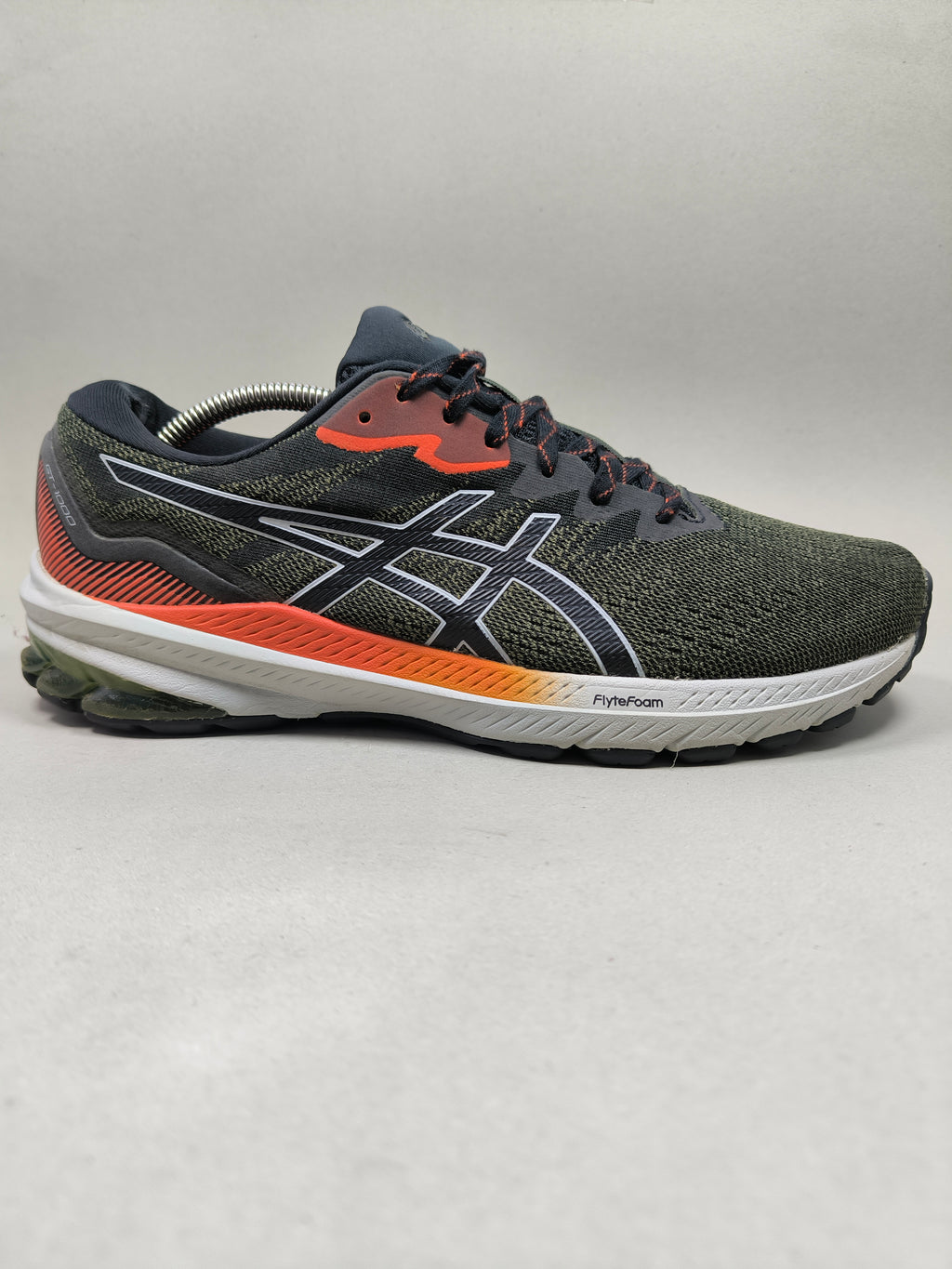 Asics GT 1000 . Size : EUR  44 | Excellent+