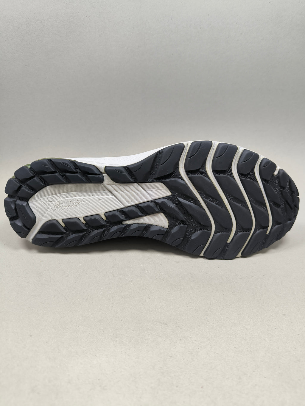 Asics GT 1000 . Size : EUR  44 | Excellent+