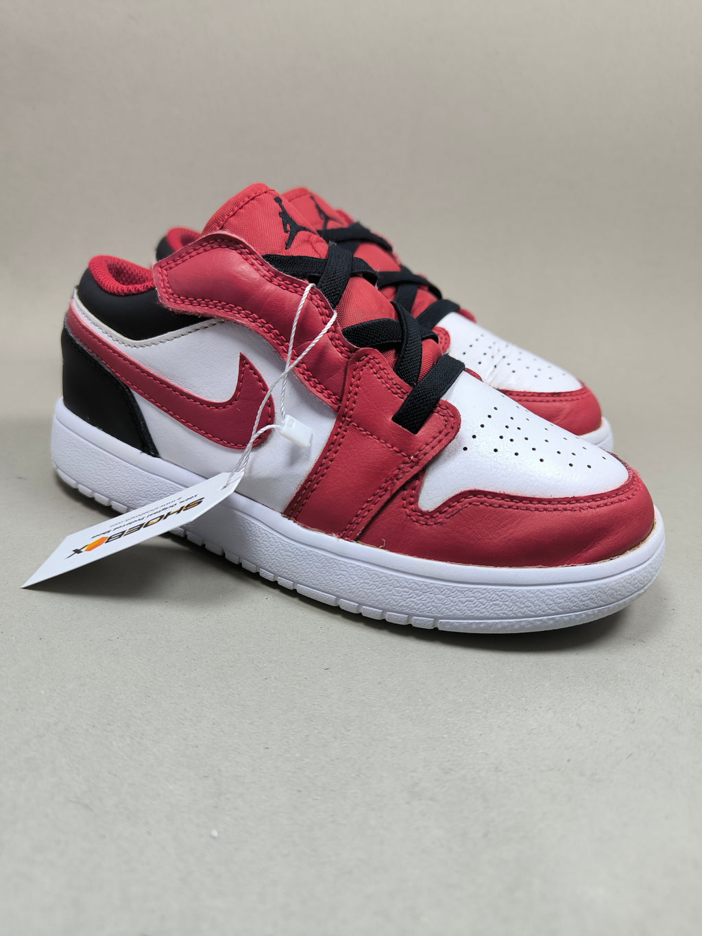 Nike Air Jordan . Size : EUR  33 | Premium