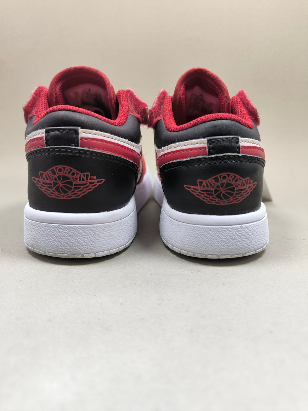 Nike Air Jordan . Size : EUR  33 | Premium