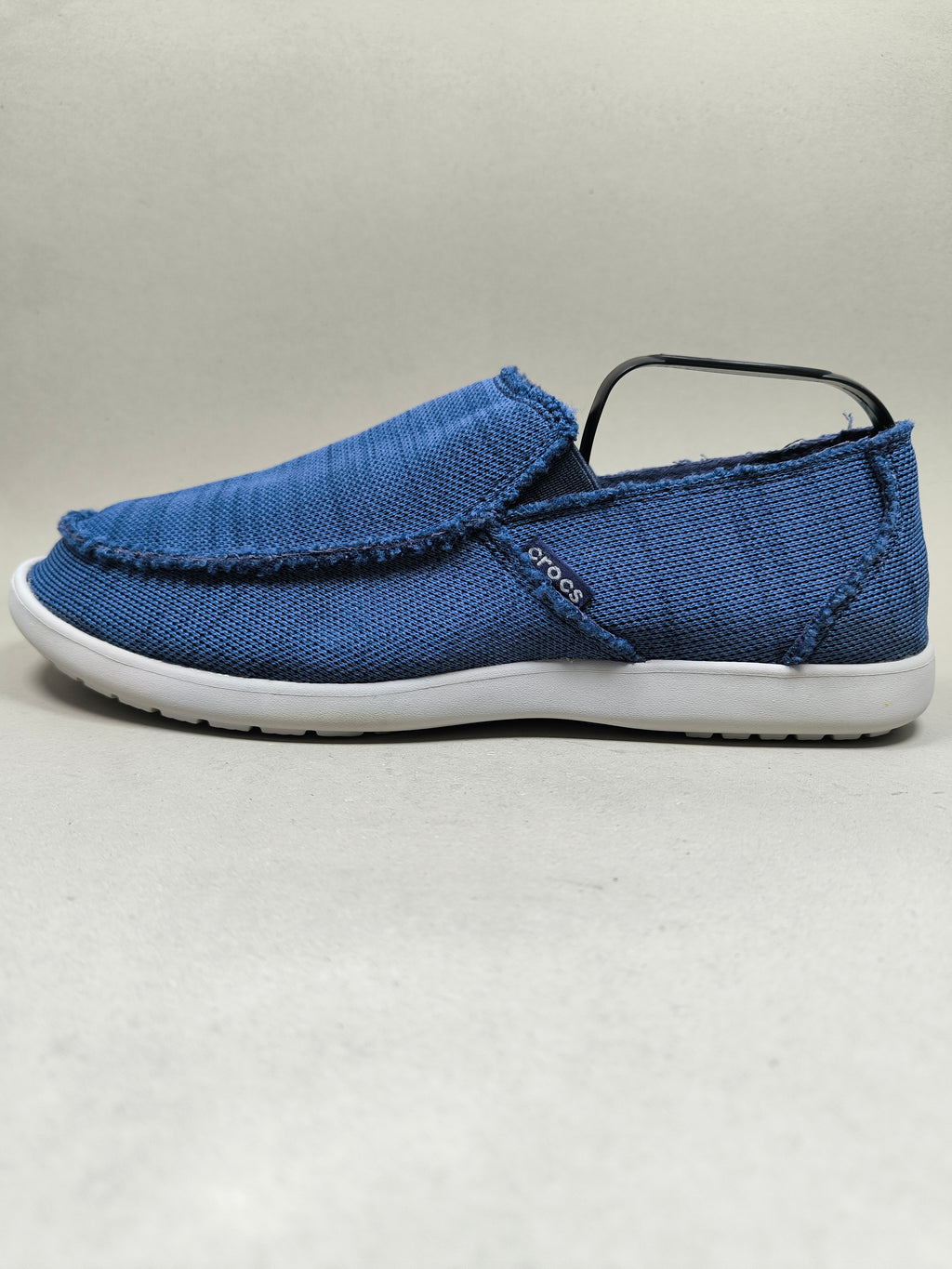 Crocs Santa Cruz . Size : EUR  45 | Premium