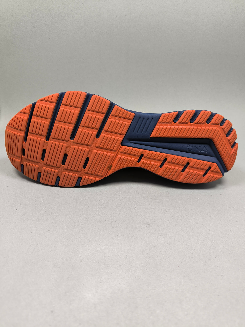 Brooks Anthem 4 . Size : EUR  43 | Premium+