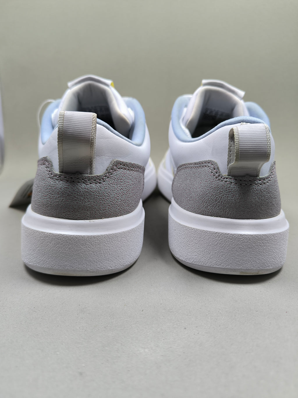 Adidas Park Street . Size : EUR  40.5 | Premium+