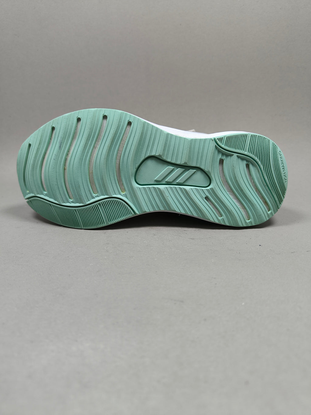 Adidas Forta Run . Size : EUR  32 | Excellent+