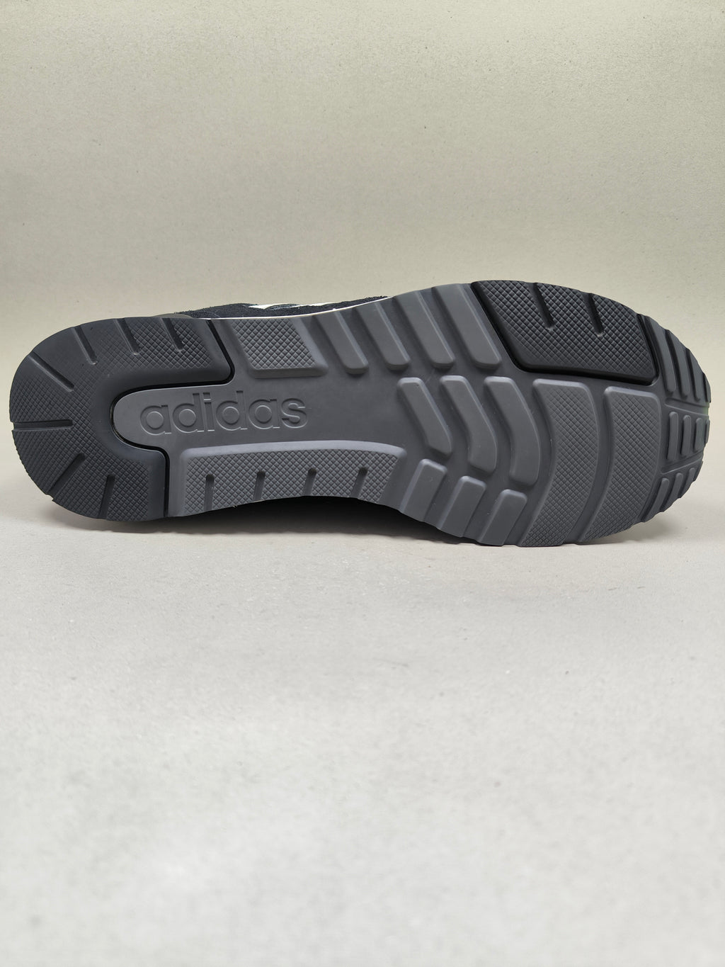 Adidas Run 80s . Size : EUR  45 | Premium