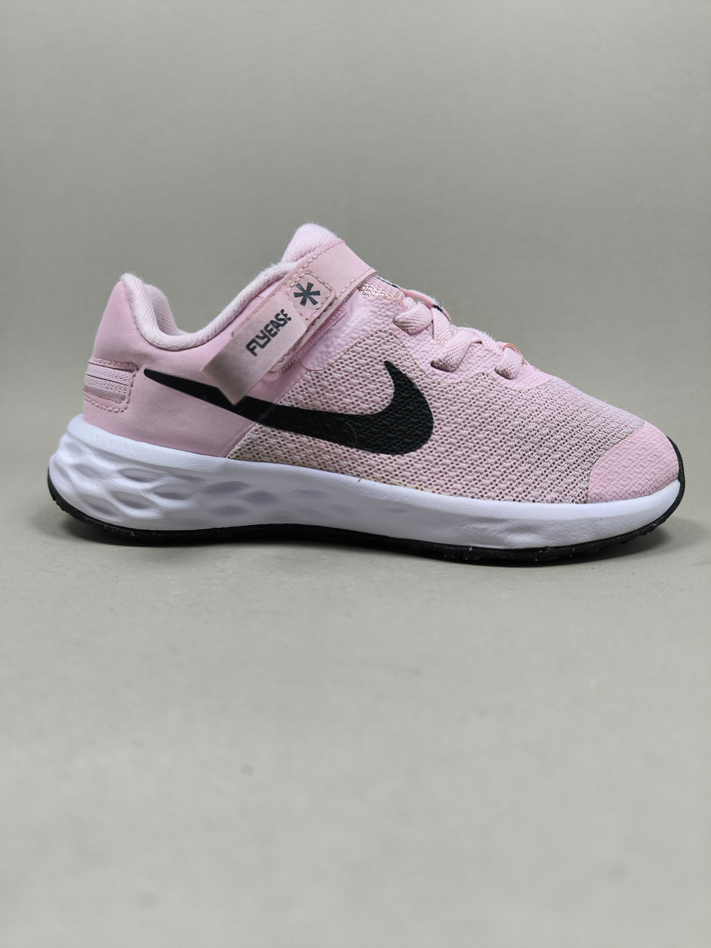 Nike Revolution 6 Fly Ease . Size : EUR  28 | Premium