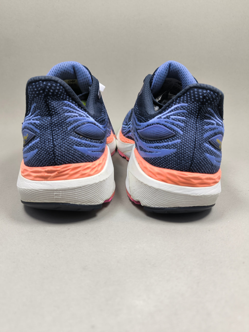 New Balance 860 . Size : EUR  39 | Premium