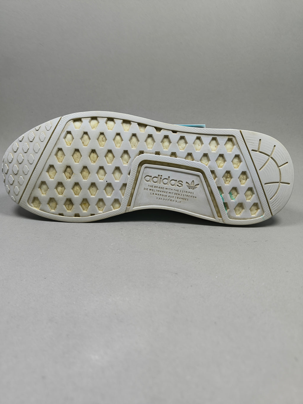 Adidas NMD R1 . Size : EUR  44 | Excellent+