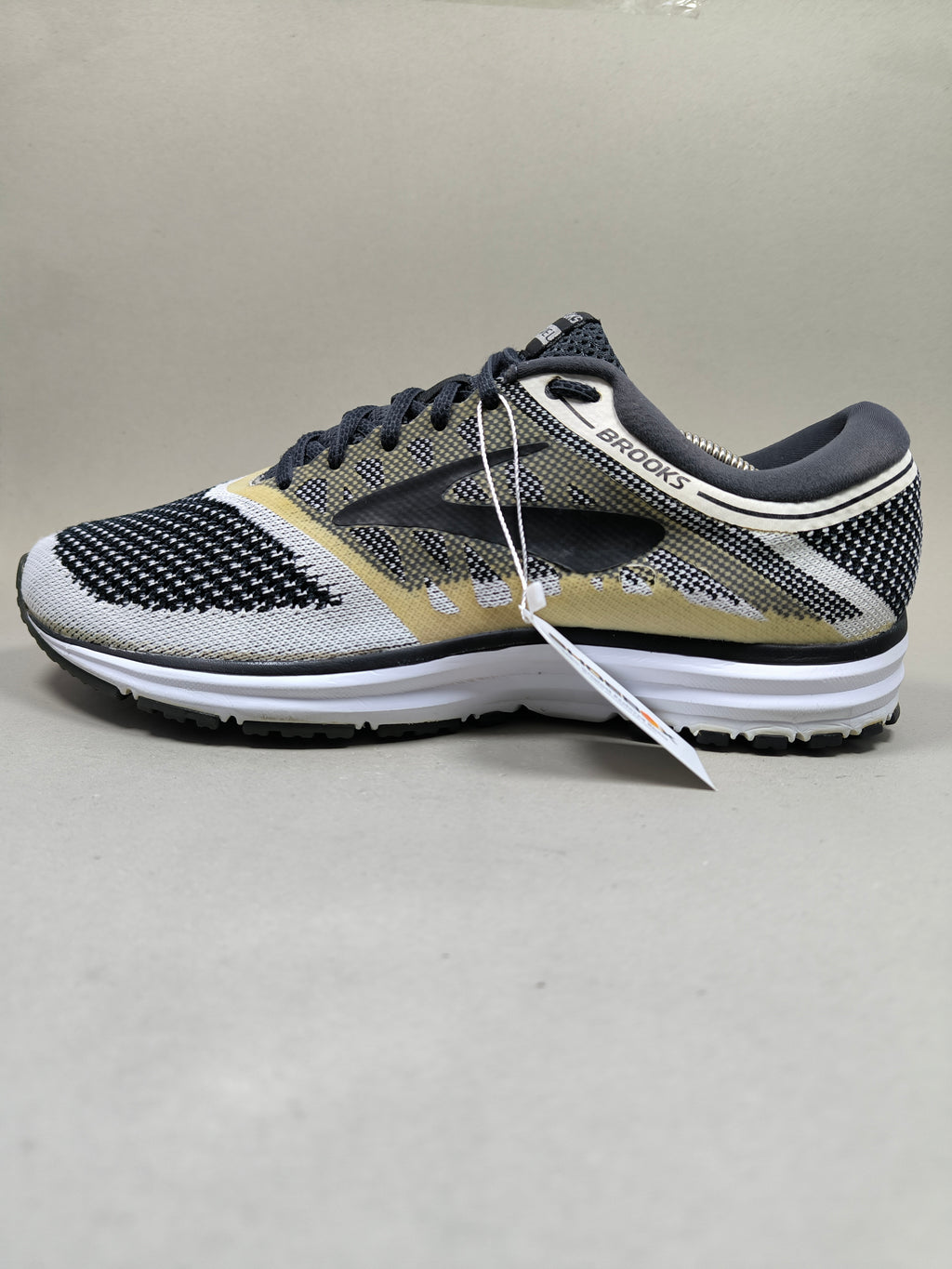 Brooks Revel . Size : EUR 43 | Excellent+