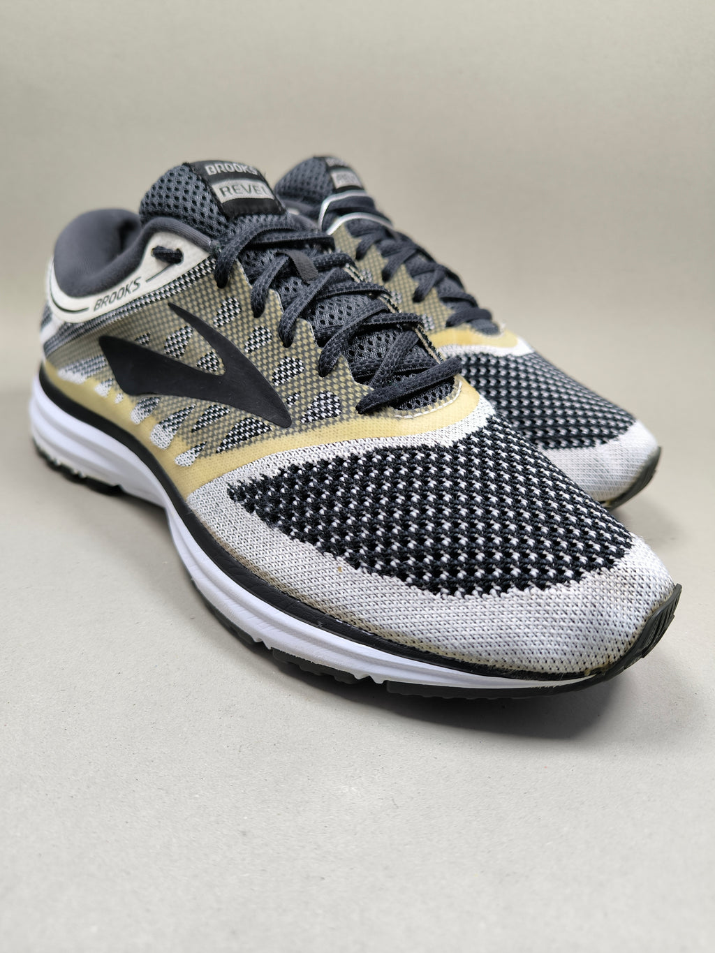 Brooks Revel . Size : EUR 43 | Excellent+