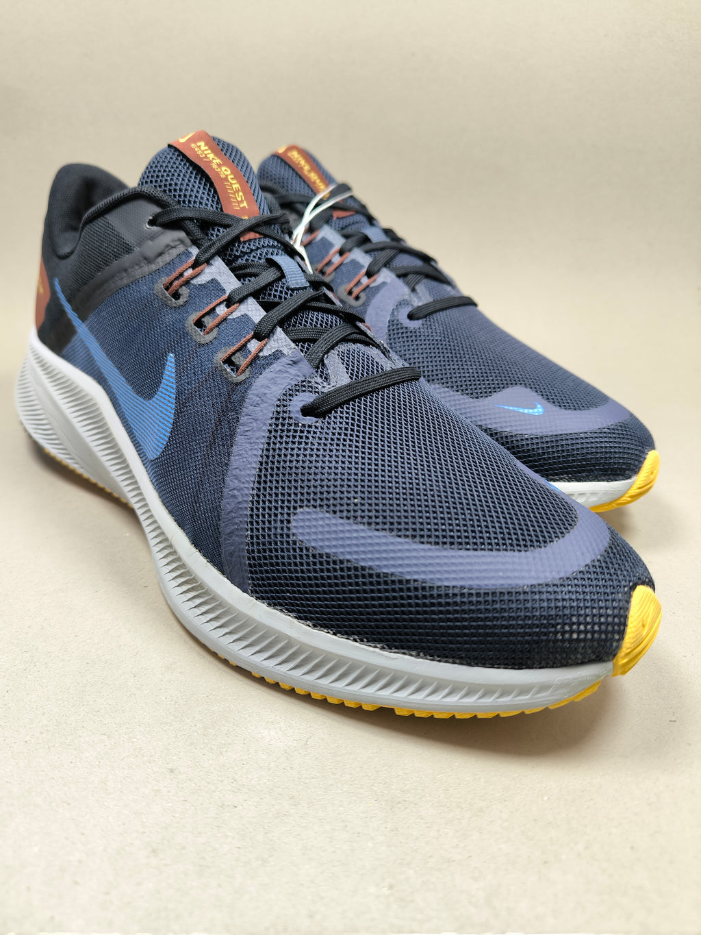 Nike Quest 4 . Size : EUR  46 | Premium