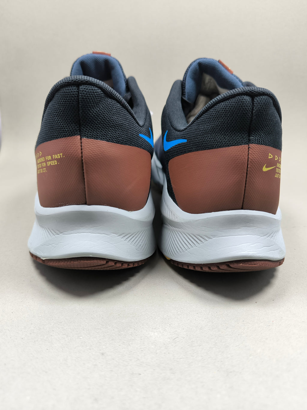 Nike Quest 4 . Size : EUR  46 | Premium